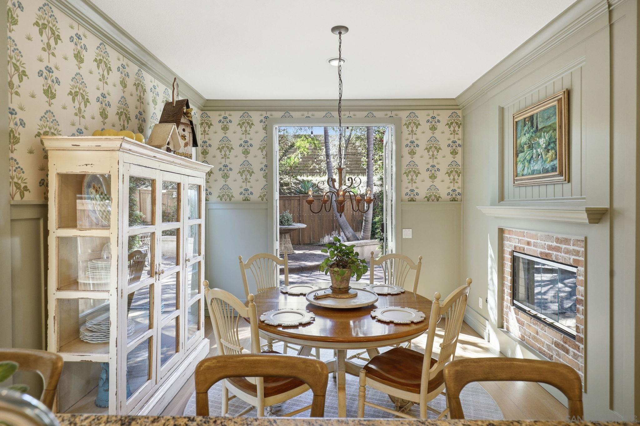 Detail Gallery Image 19 of 62 For 13248  Deer Canyon Place, San Diego,  CA 92129 - 5 Beds | 3 Baths