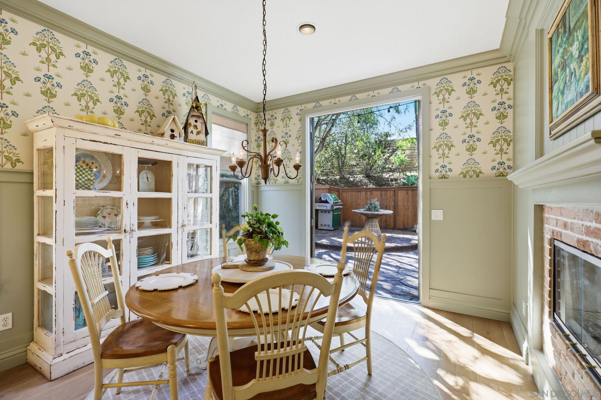 Detail Gallery Image 20 of 62 For 13248  Deer Canyon Place, San Diego,  CA 92129 - 5 Beds | 3 Baths