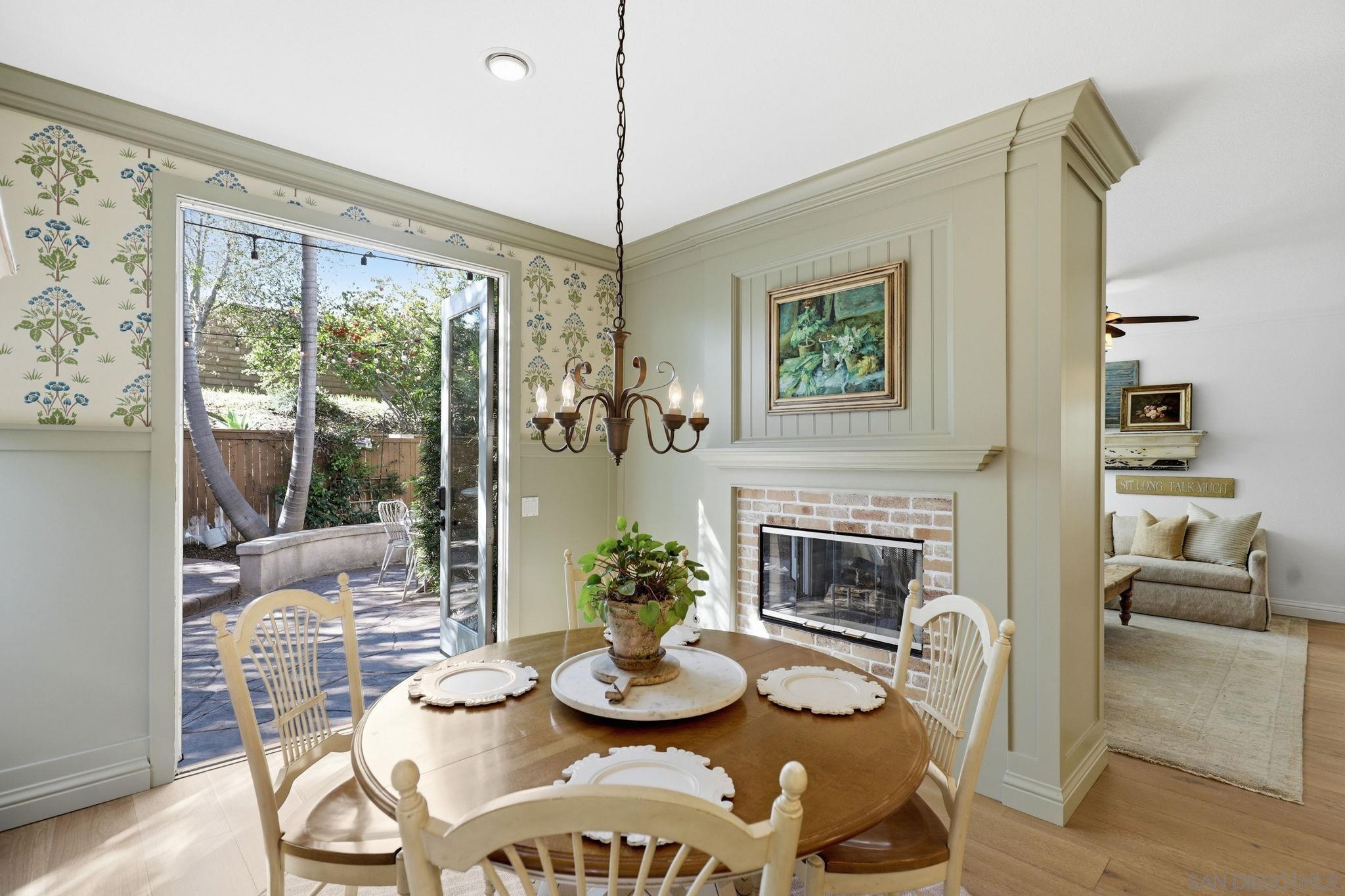 Detail Gallery Image 21 of 62 For 13248  Deer Canyon Place, San Diego,  CA 92129 - 5 Beds | 3 Baths