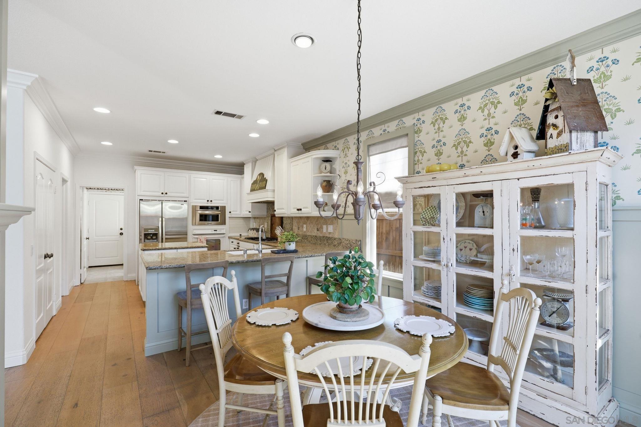 Detail Gallery Image 24 of 62 For 13248  Deer Canyon Place, San Diego,  CA 92129 - 5 Beds | 3 Baths