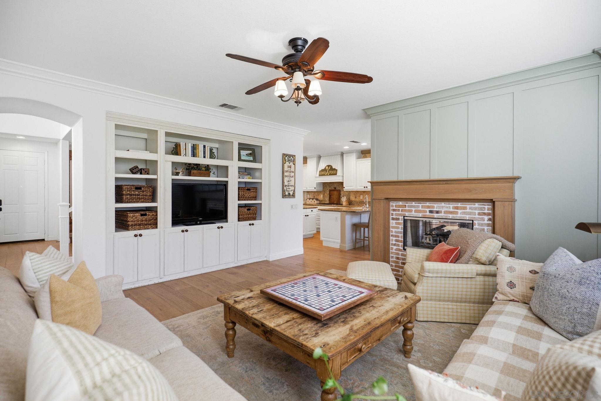 Detail Gallery Image 26 of 62 For 13248  Deer Canyon Place, San Diego,  CA 92129 - 5 Beds | 3 Baths