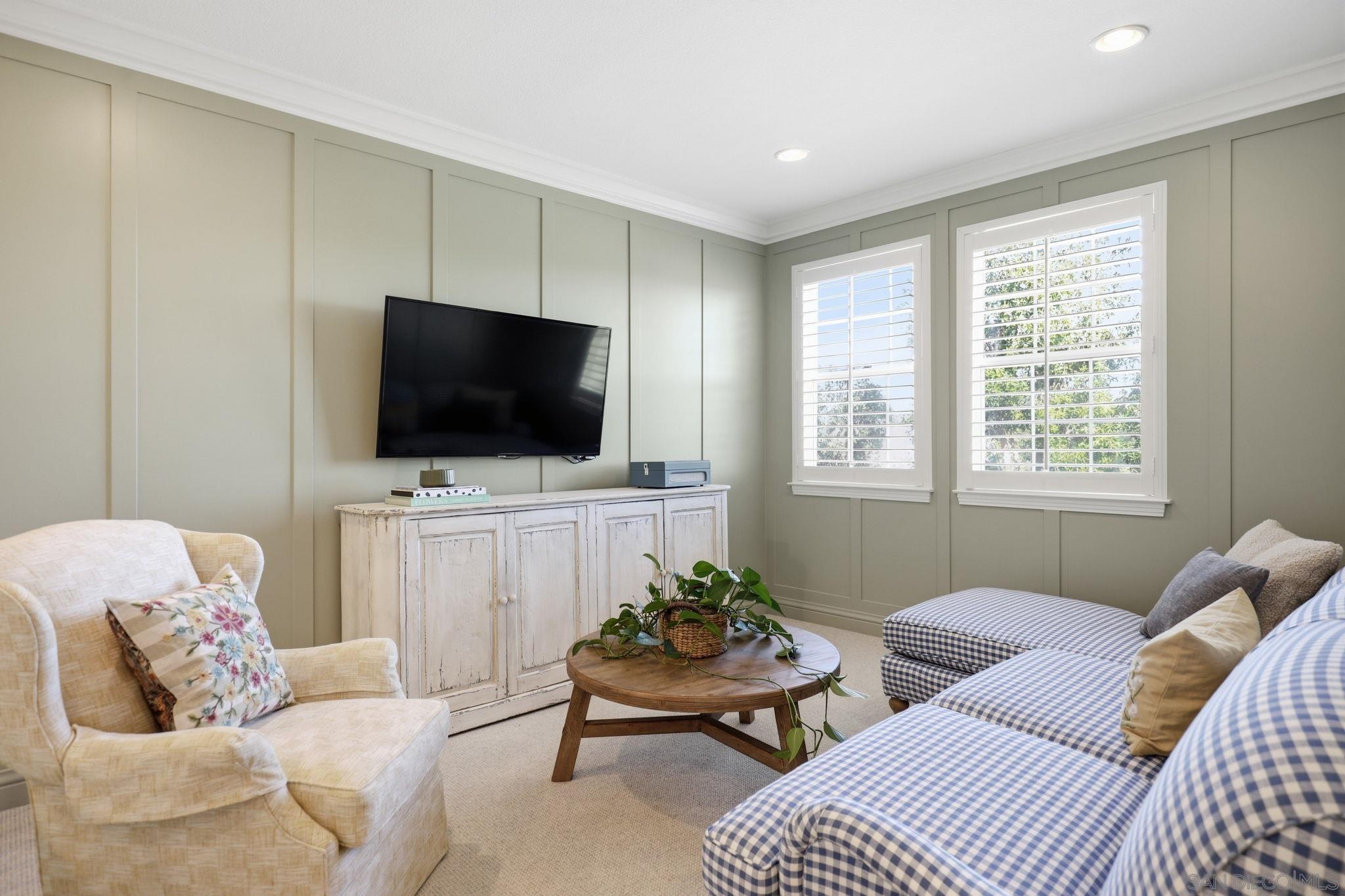 Detail Gallery Image 40 of 62 For 13248  Deer Canyon Place, San Diego,  CA 92129 - 5 Beds | 3 Baths