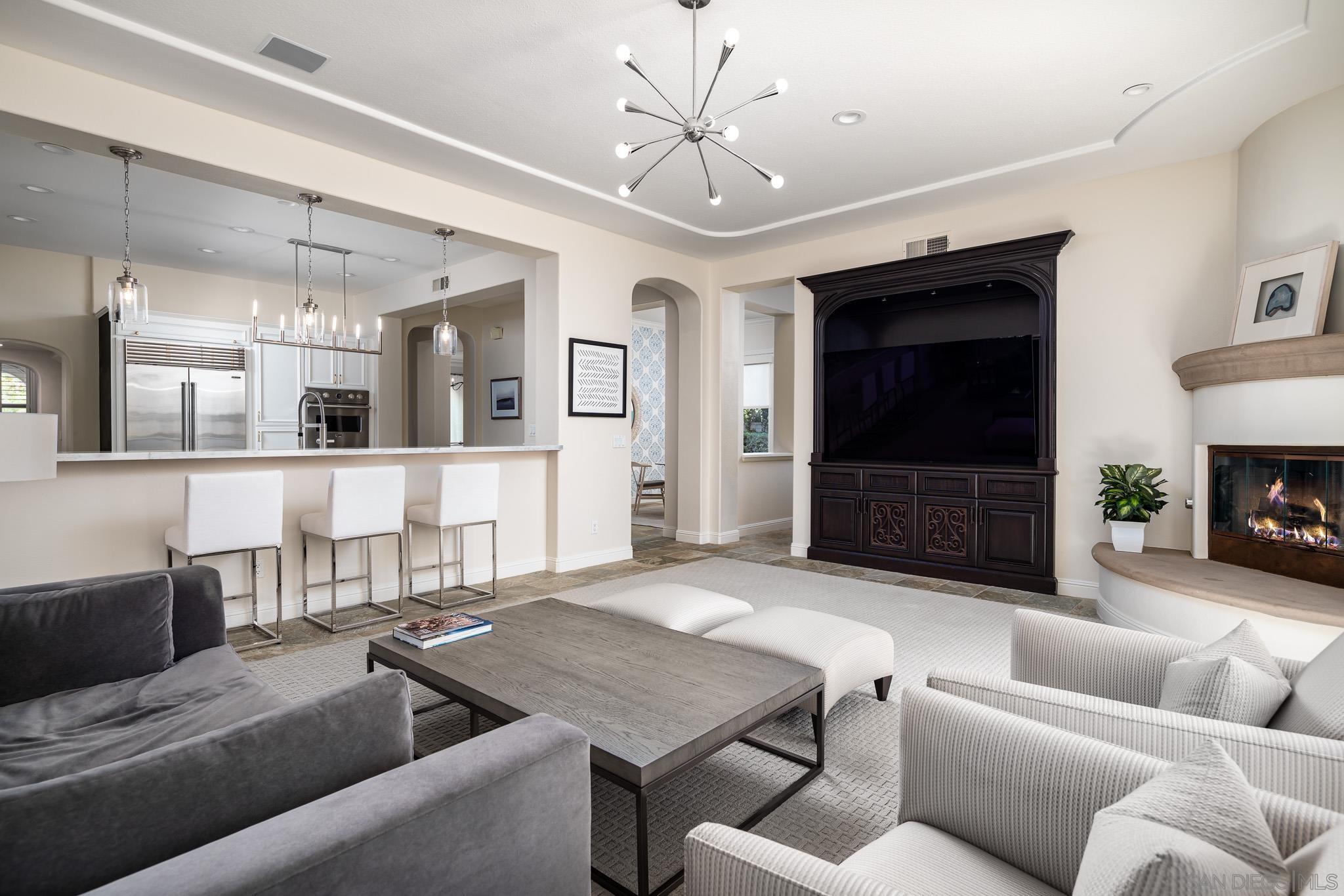 Detail Gallery Image 13 of 29 For 7425  Rancho Cabrillo Trail, San Diego,  CA 92127 - 4 Beds | 3/1 Baths