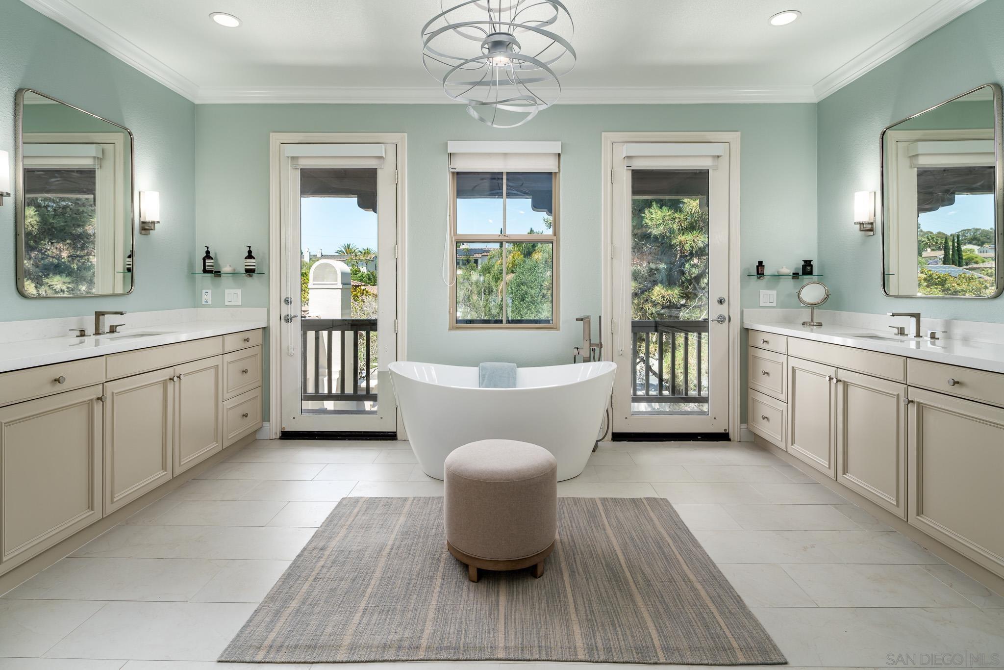 Detail Gallery Image 18 of 29 For 7425  Rancho Cabrillo Trail, San Diego,  CA 92127 - 4 Beds | 3/1 Baths