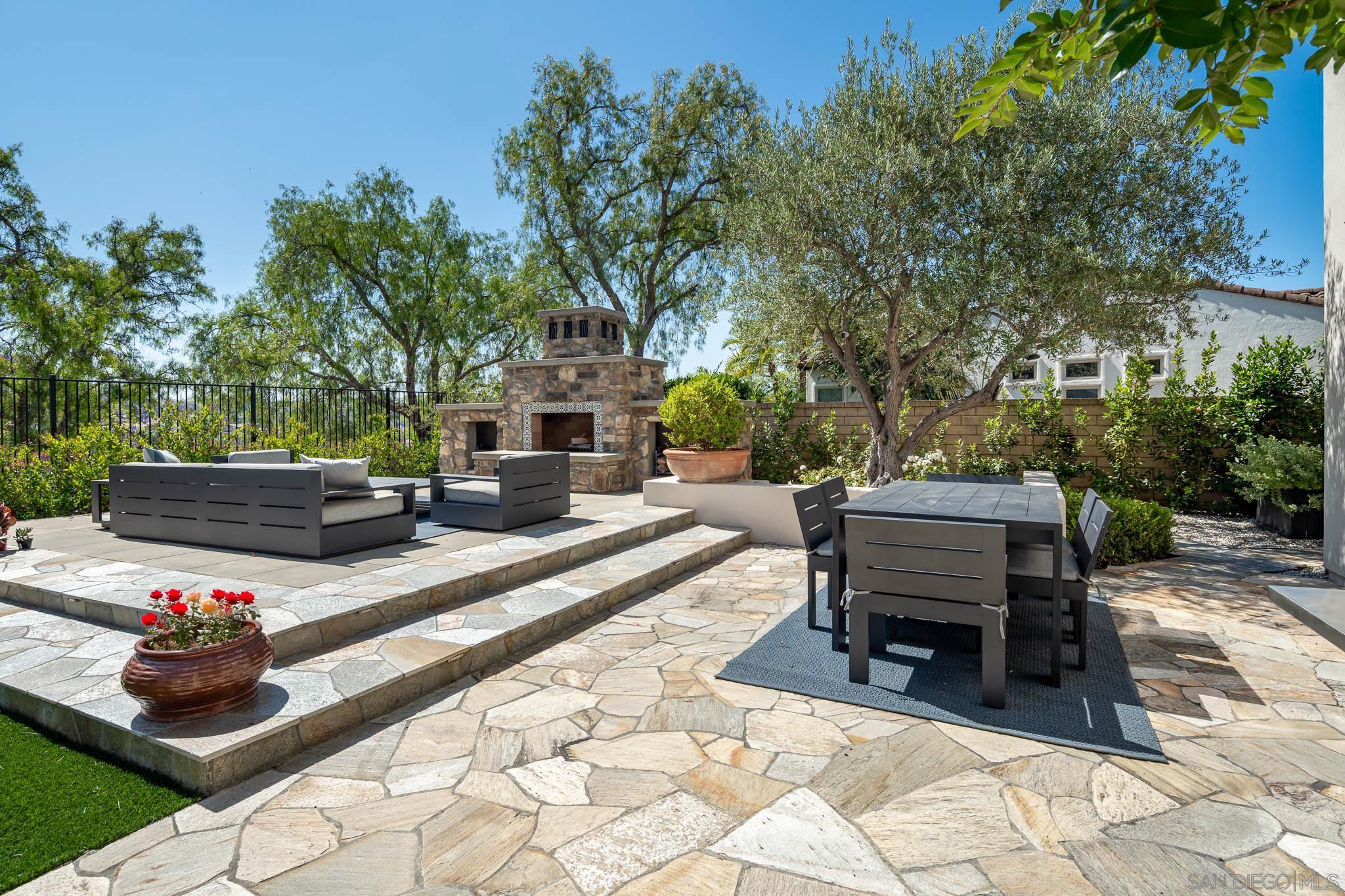 Detail Gallery Image 24 of 29 For 7425  Rancho Cabrillo Trail, San Diego,  CA 92127 - 4 Beds | 3/1 Baths