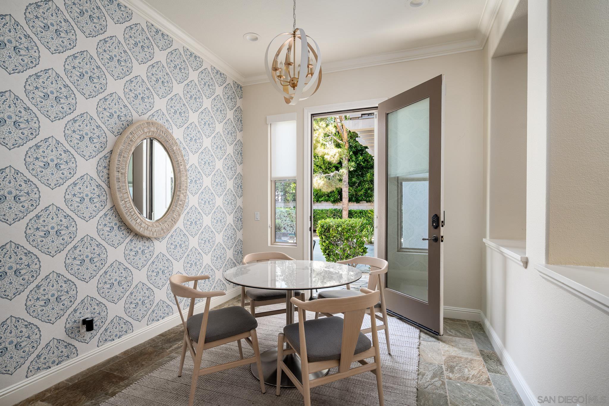 Detail Gallery Image 8 of 29 For 7425  Rancho Cabrillo Trail, San Diego,  CA 92127 - 4 Beds | 3/1 Baths