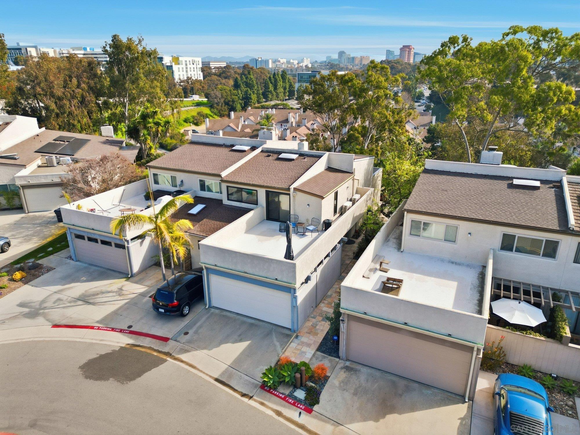 Detail Gallery Image 36 of 45 For 8963  Caminito Fresco, La Jolla,  CA 92037 - 4 Beds | 2/1 Baths