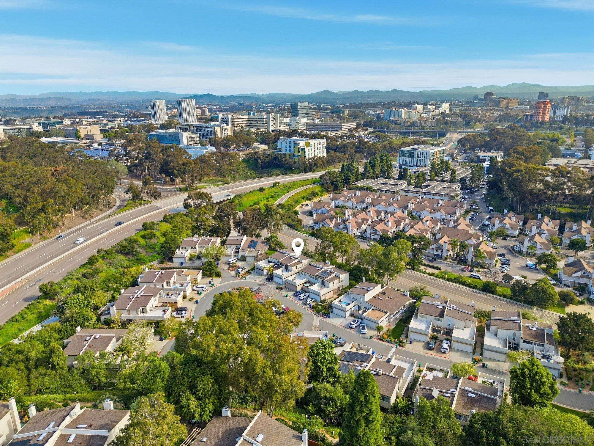 Detail Gallery Image 40 of 45 For 8963  Caminito Fresco, La Jolla,  CA 92037 - 4 Beds | 2/1 Baths
