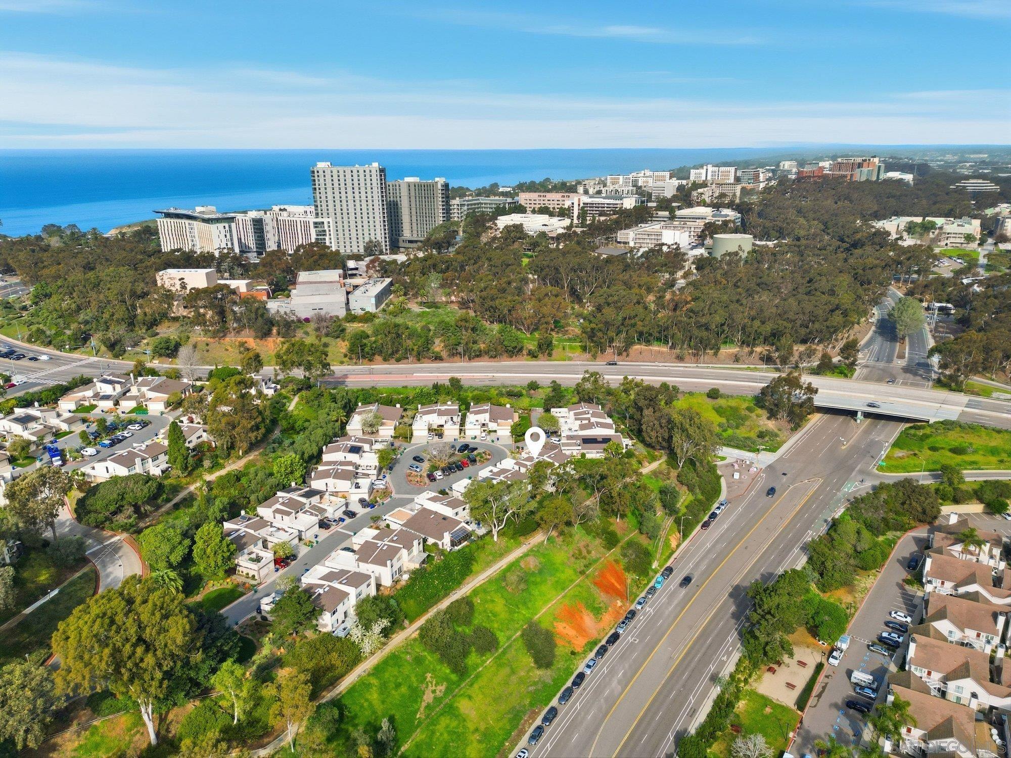 Detail Gallery Image 41 of 45 For 8963  Caminito Fresco, La Jolla,  CA 92037 - 4 Beds | 2/1 Baths