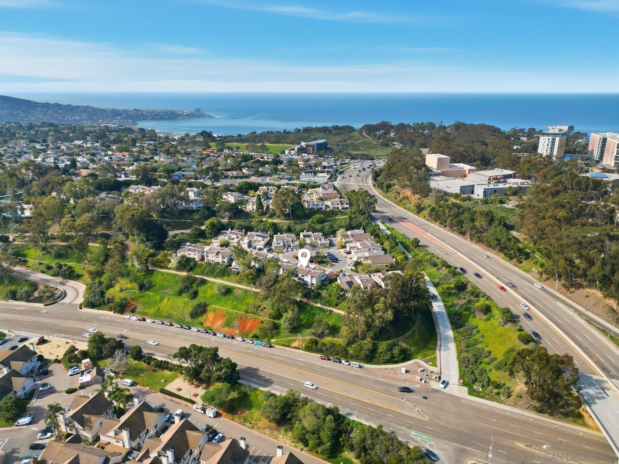 Detail Gallery Image 42 of 45 For 8963  Caminito Fresco, La Jolla,  CA 92037 - 4 Beds | 2/1 Baths