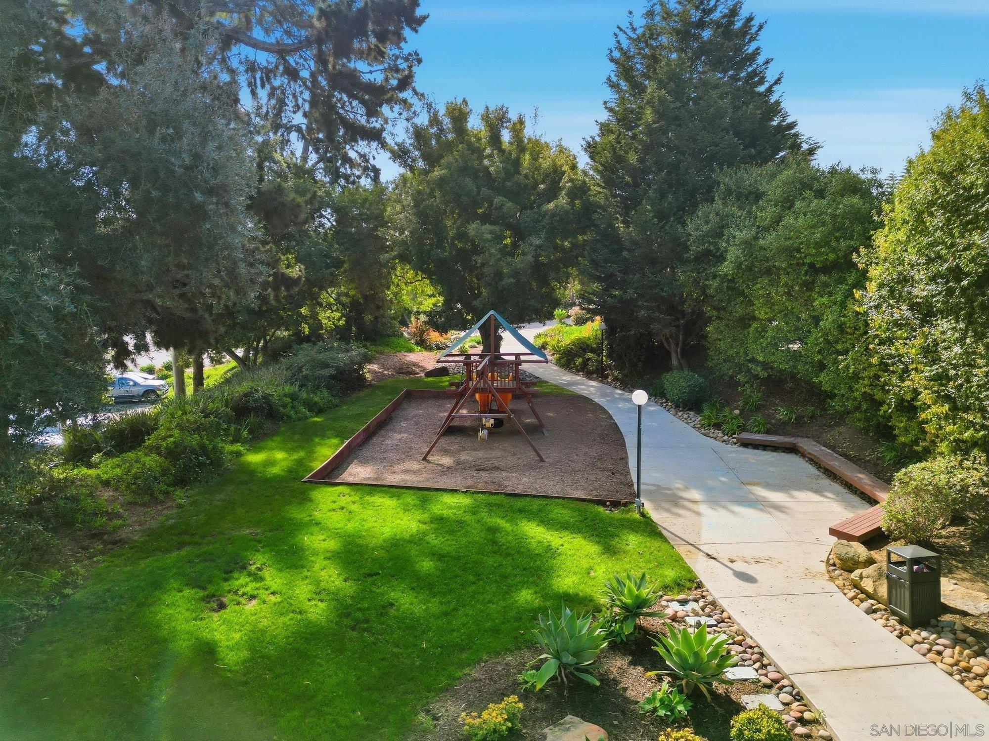 Detail Gallery Image 45 of 45 For 8963  Caminito Fresco, La Jolla,  CA 92037 - 4 Beds | 2/1 Baths