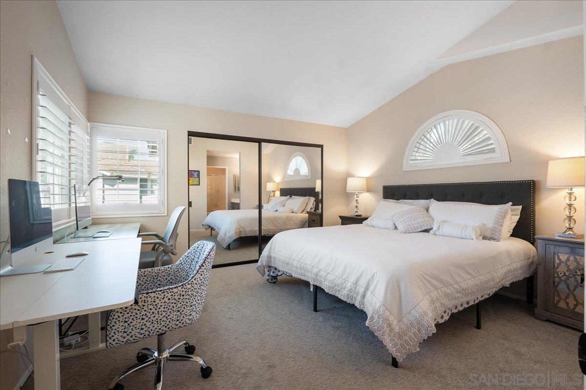 Detail Gallery Image 13 of 25 For 13527  Tiverton Rd, San Diego,  CA 92130 - 2 Beds | 2/1 Baths