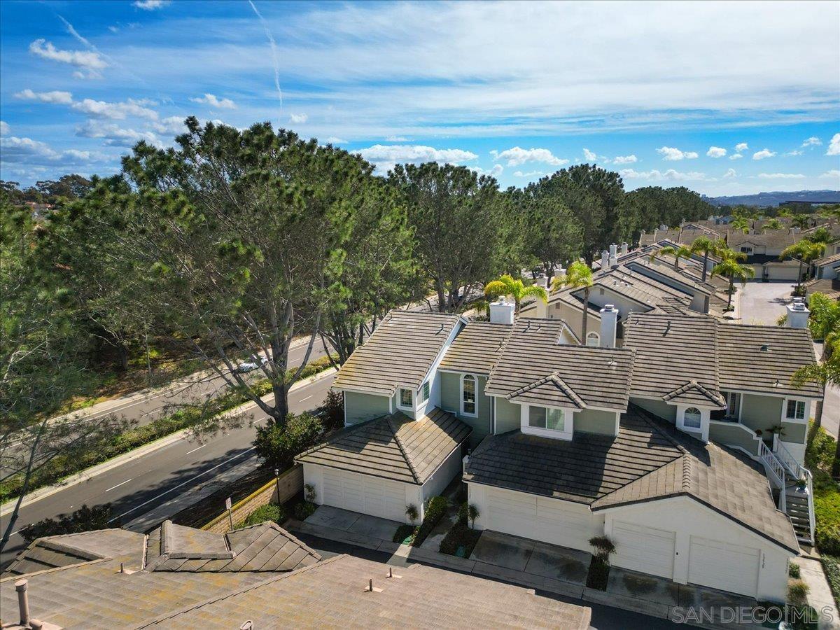 Detail Gallery Image 21 of 25 For 13527  Tiverton Rd, San Diego,  CA 92130 - 2 Beds | 2/1 Baths