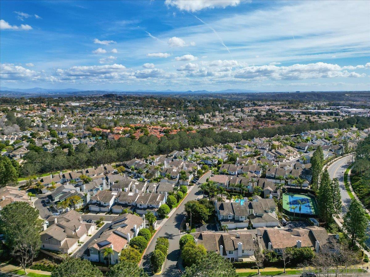 Detail Gallery Image 23 of 25 For 13527  Tiverton Rd, San Diego,  CA 92130 - 2 Beds | 2/1 Baths