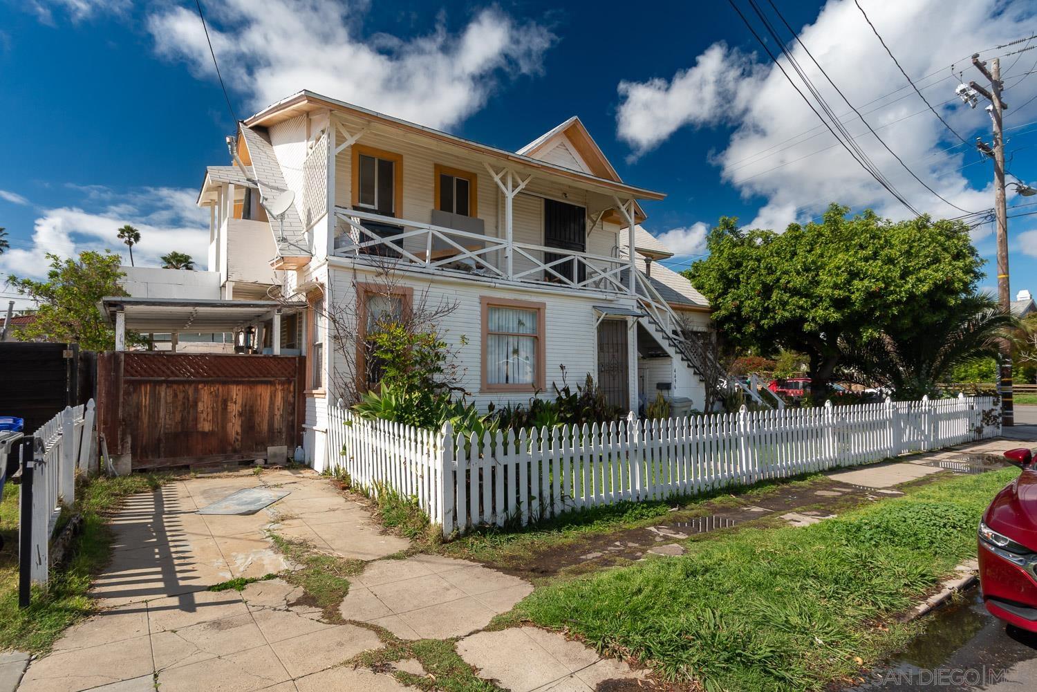 Detail Gallery Image 3 of 23 For 4496  Campus Ave, San Diego,  CA 92116 - – Beds | – Baths