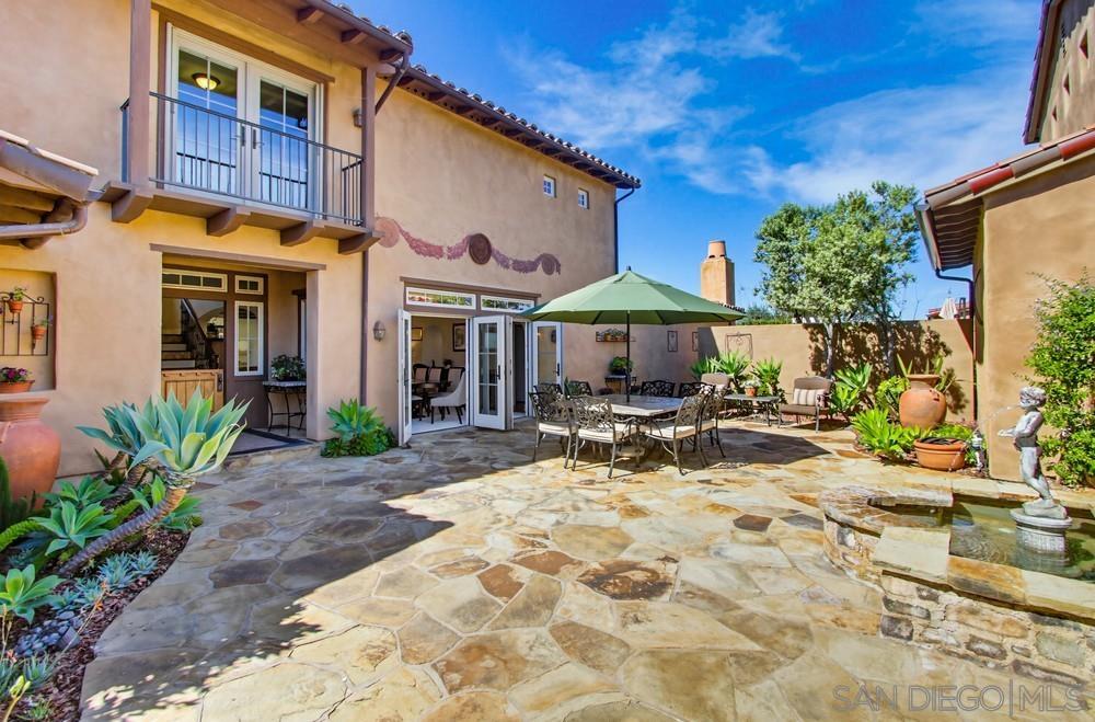 Detail Gallery Image 4 of 75 For 7970  Entrada De Luz E, San Diego,  CA 92127 - 3 Beds | 3 Baths