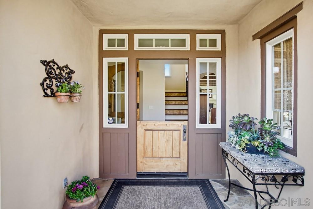 Detail Gallery Image 7 of 75 For 7970  Entrada De Luz E, San Diego,  CA 92127 - 3 Beds | 3 Baths