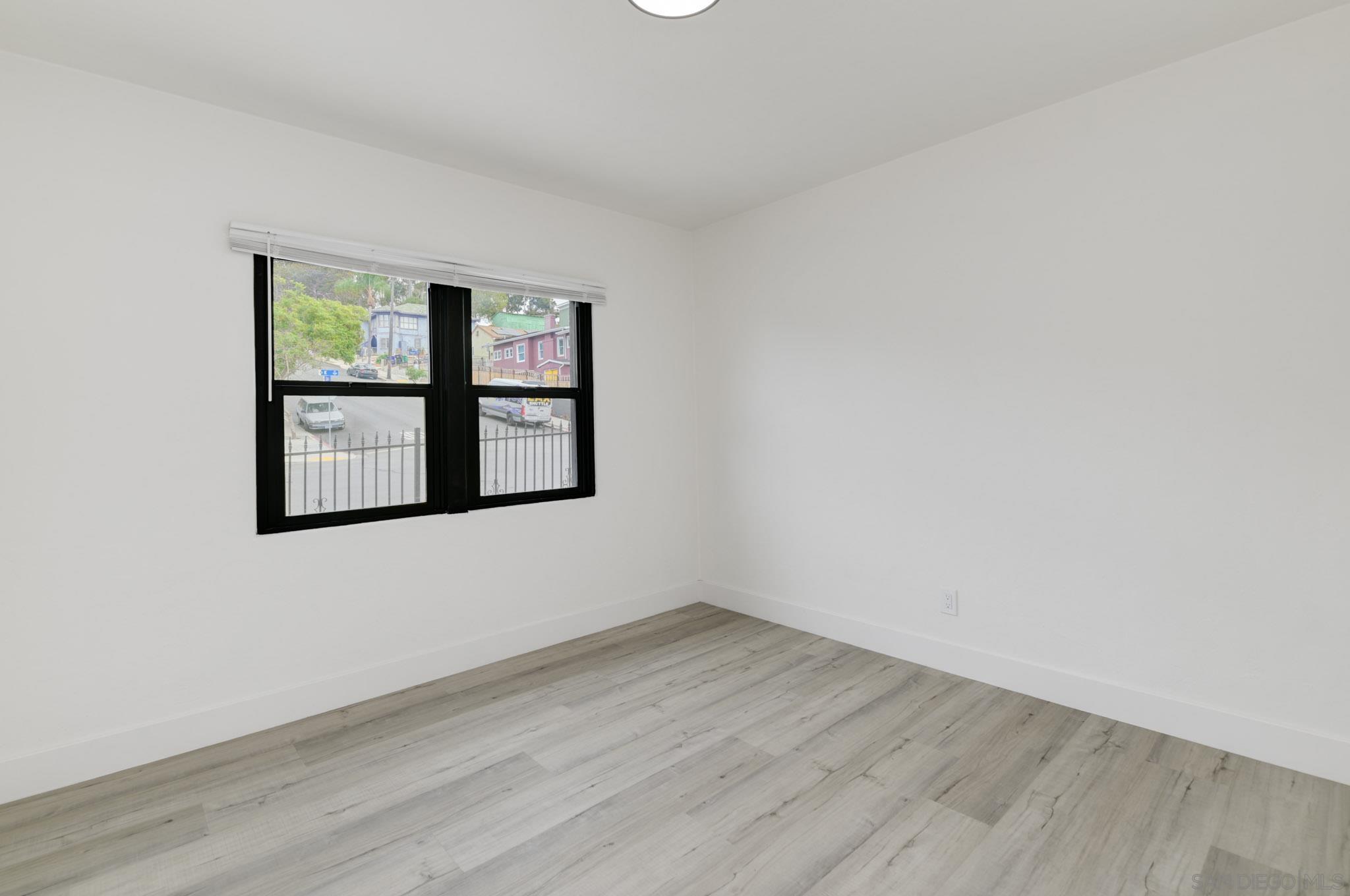 Detail Gallery Image 13 of 28 For 244  26th St, San Diego,  CA 92102 - 2 Beds | 2 Baths