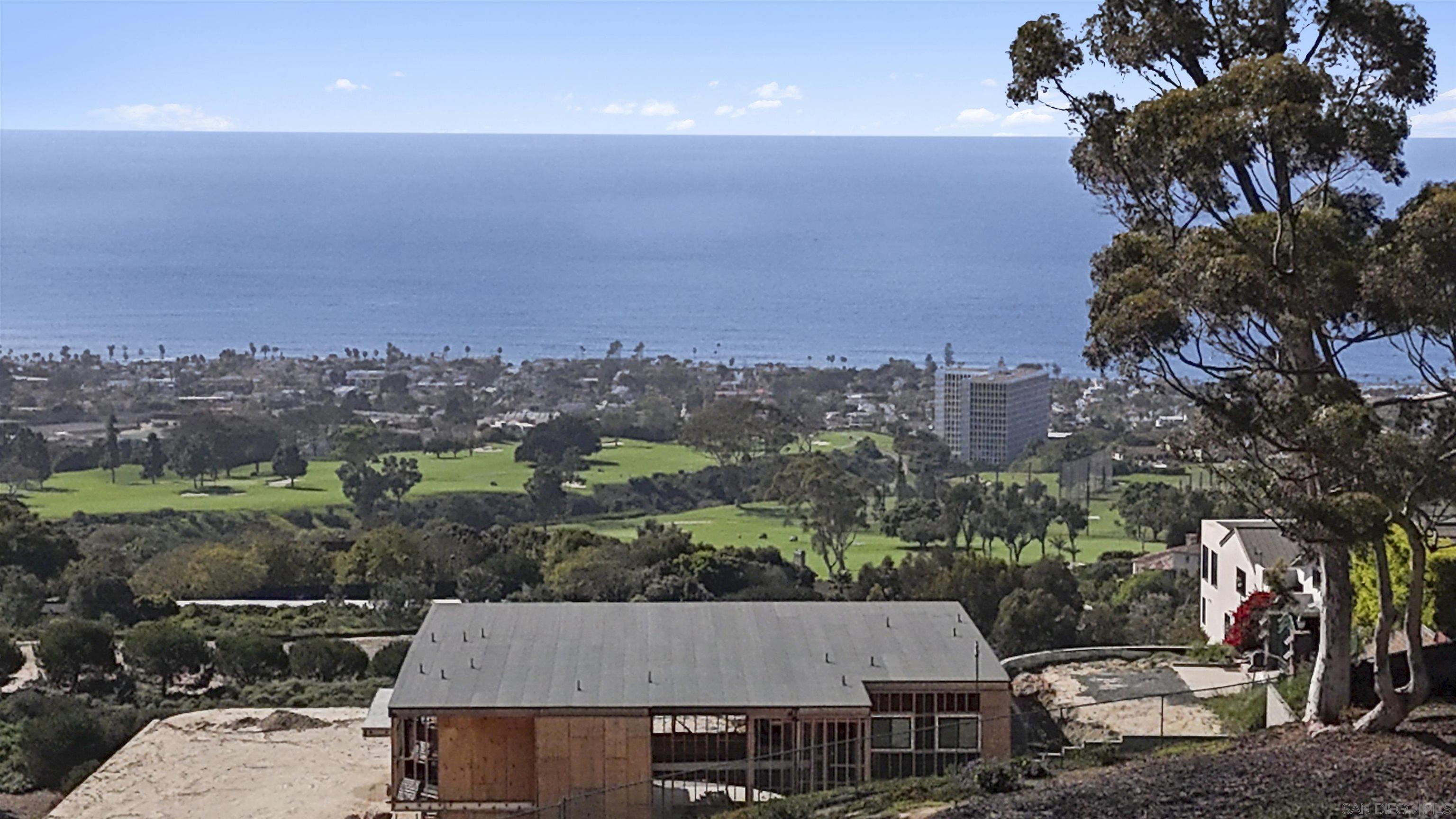 Detail Gallery Image 12 of 34 For 7111  Encelia, La Jolla,  CA 92037 - 5 Beds | 5/2 Baths