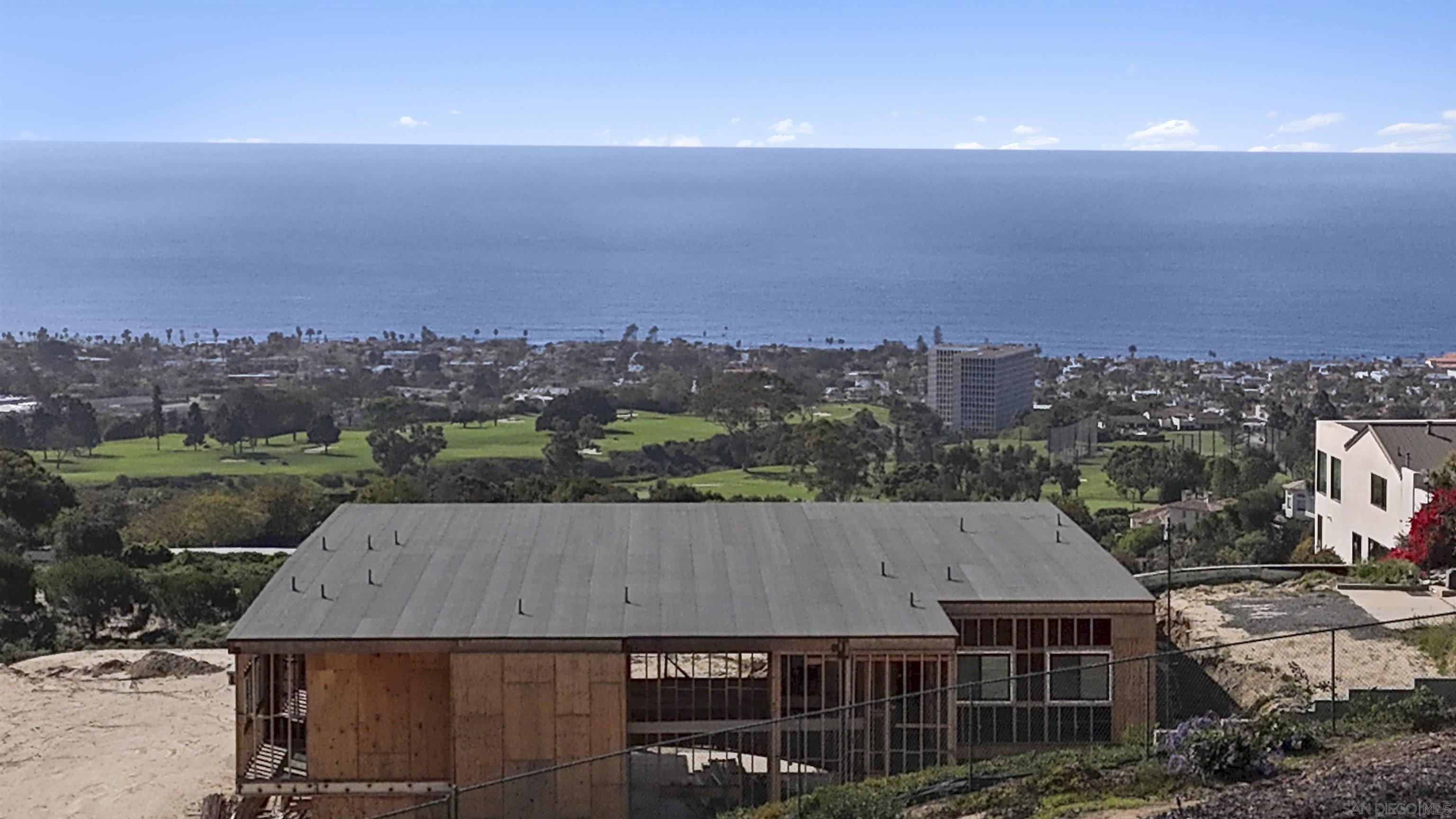 Detail Gallery Image 4 of 34 For 7111  Encelia, La Jolla,  CA 92037 - 5 Beds | 5/2 Baths