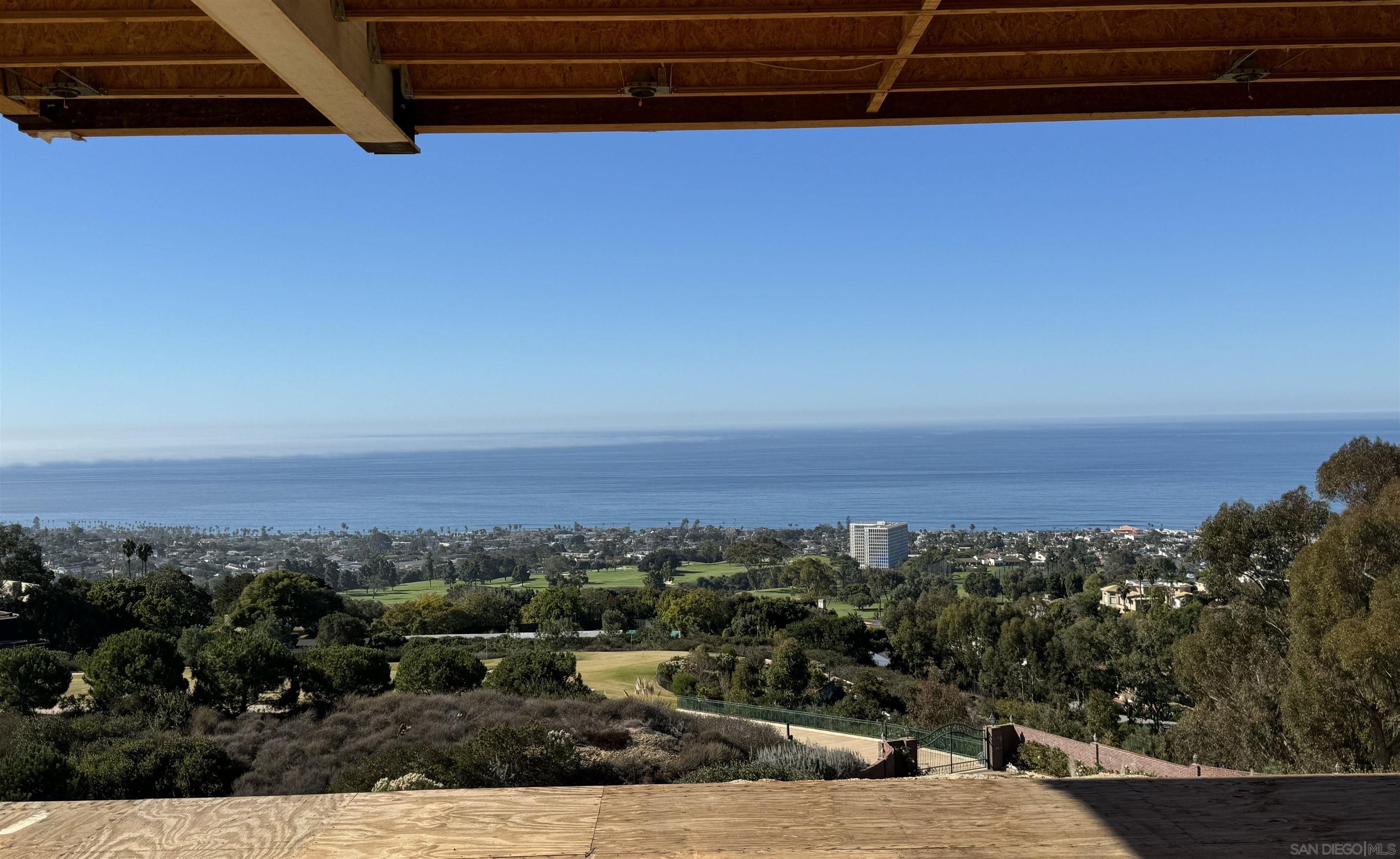 Detail Gallery Image 7 of 34 For 7111  Encelia, La Jolla,  CA 92037 - 5 Beds | 5/2 Baths