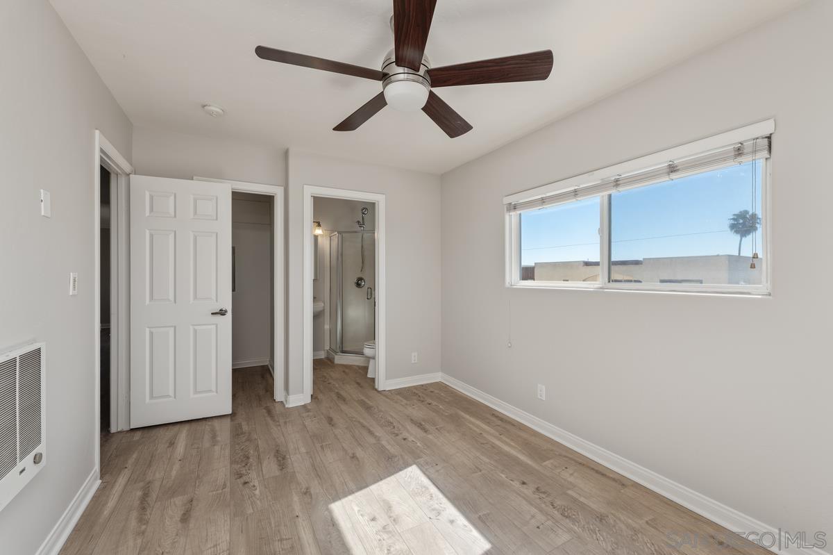 Detail Gallery Image 15 of 32 For 1915  Emerald St  #F,  San Diego,  CA 92109 - 2 Beds | 2 Baths