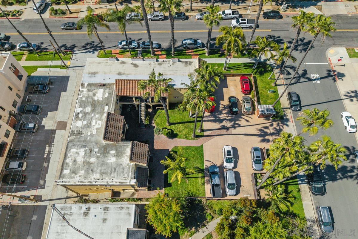 Detail Gallery Image 28 of 32 For 1915  Emerald St  #F,  San Diego,  CA 92109 - 2 Beds | 2 Baths