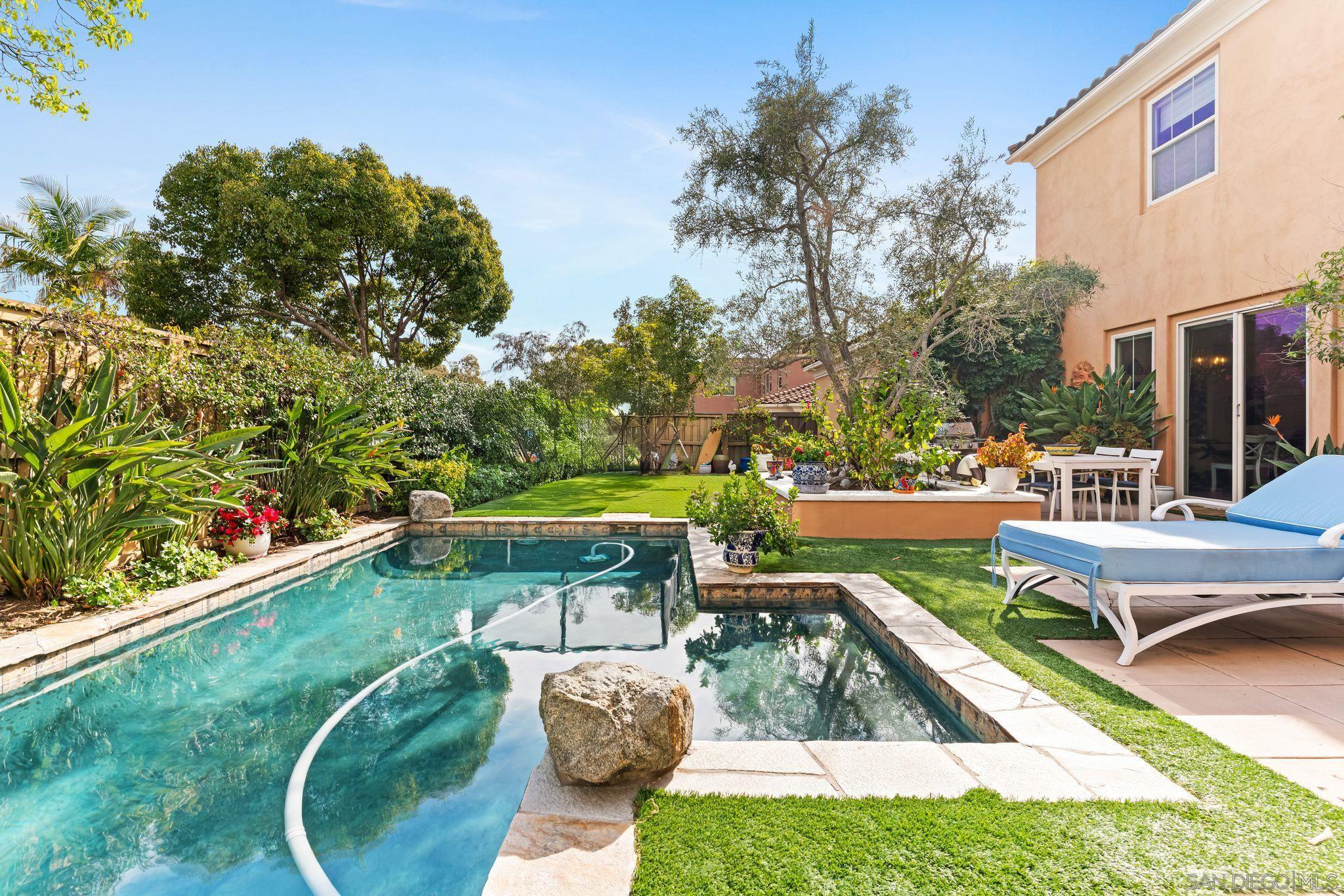 Detail Gallery Image 19 of 49 For 7714  Concerto Lane, San Diego,  CA 92127 - 4 Beds | 4 Baths