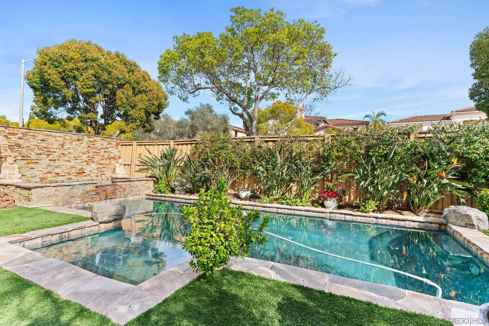 Detail Gallery Image 20 of 49 For 7714  Concerto Lane, San Diego,  CA 92127 - 4 Beds | 4 Baths