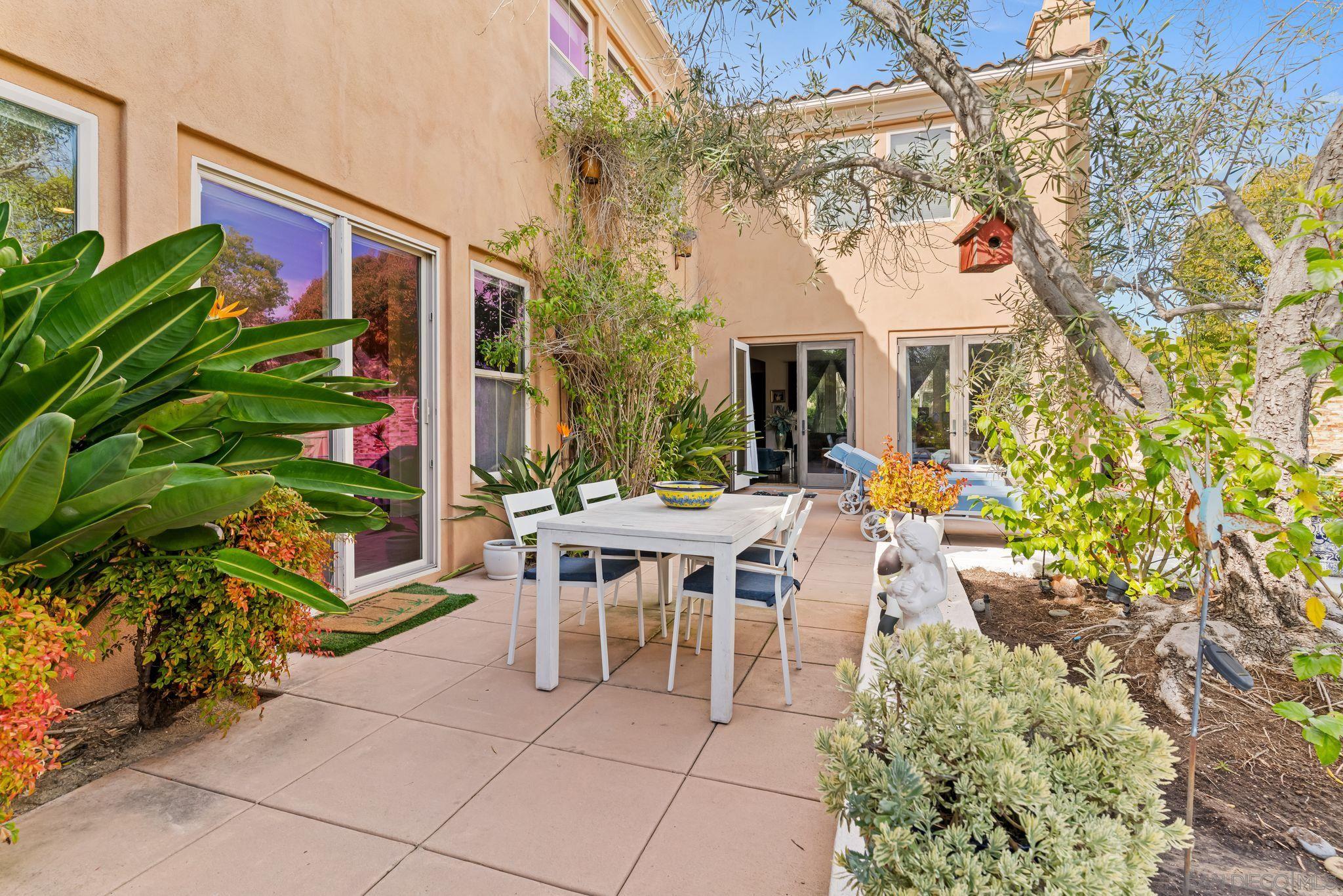 Detail Gallery Image 22 of 49 For 7714  Concerto Lane, San Diego,  CA 92127 - 4 Beds | 4 Baths