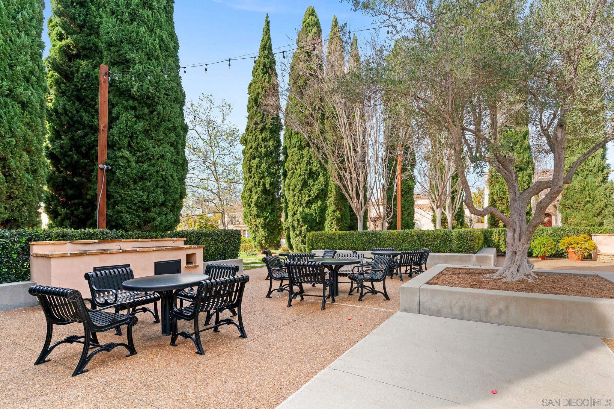 Detail Gallery Image 32 of 49 For 7714  Concerto Lane, San Diego,  CA 92127 - 4 Beds | 4 Baths