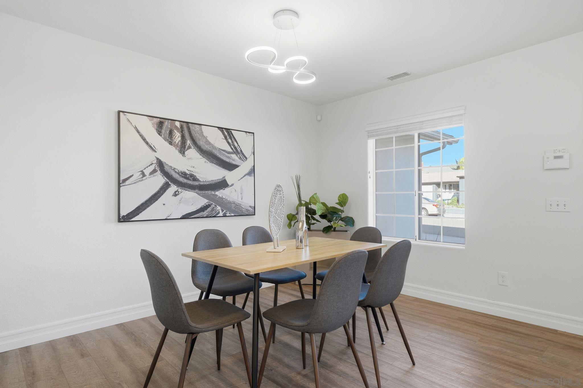 Detail Gallery Image 16 of 75 For 3240  Geronimo Ave, San Diego,  CA 92117 - 4 Beds | 3/1 Baths