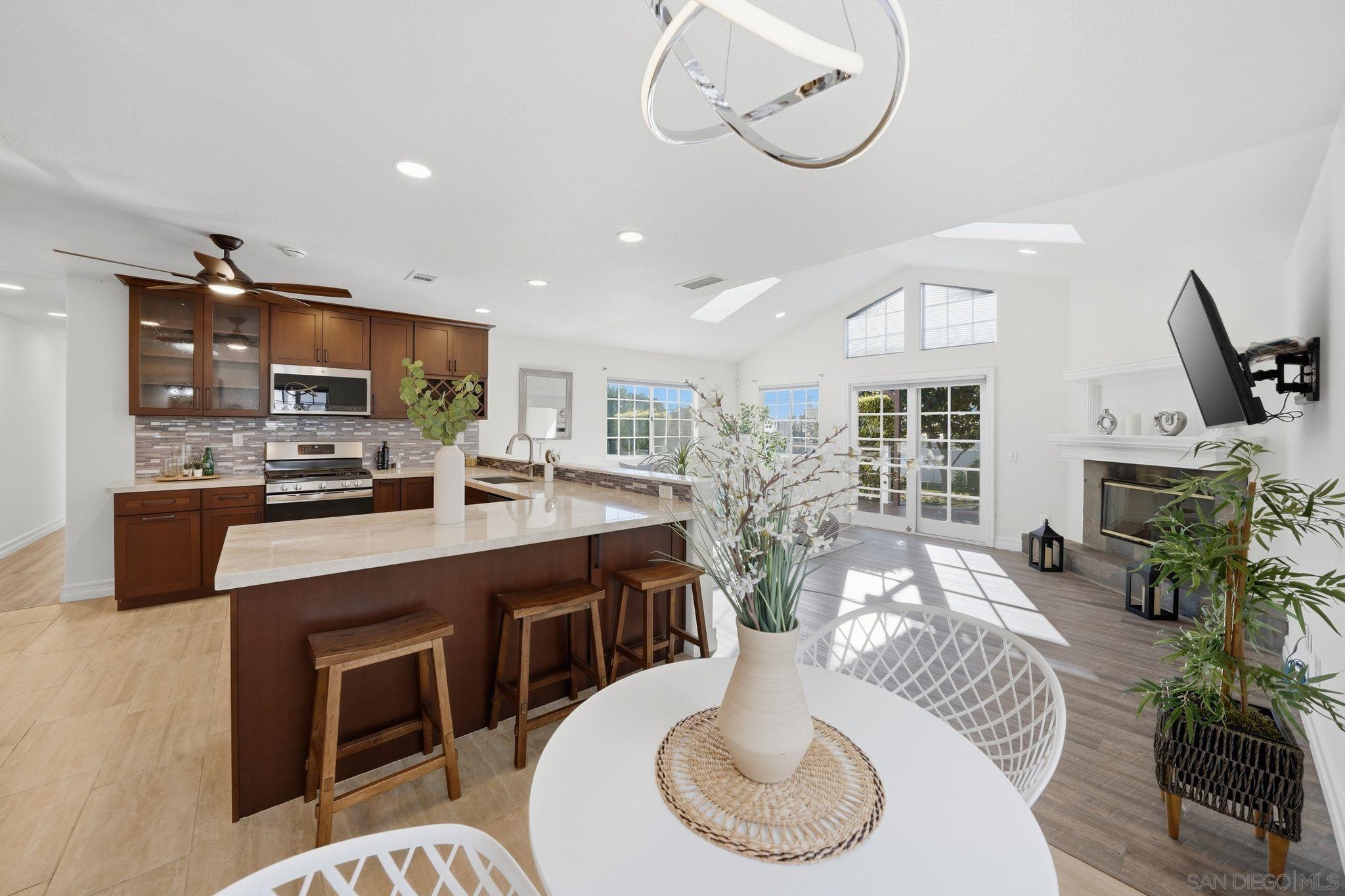 Detail Gallery Image 27 of 75 For 3240  Geronimo Ave, San Diego,  CA 92117 - 4 Beds | 3/1 Baths