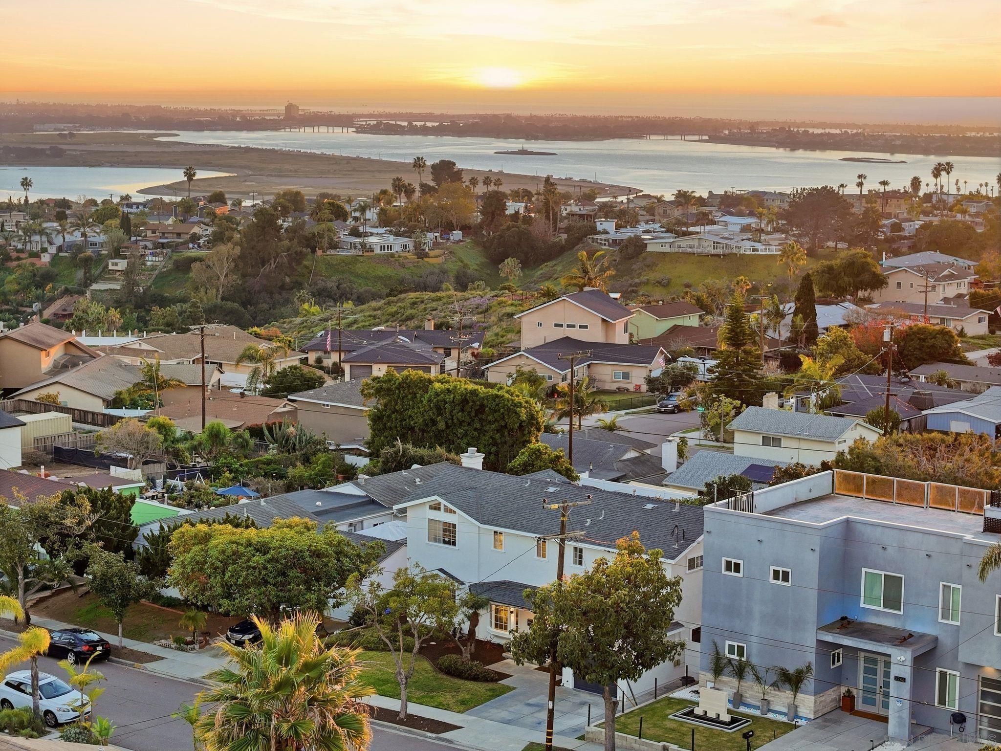 Detail Gallery Image 71 of 75 For 3240  Geronimo Ave, San Diego,  CA 92117 - 4 Beds | 3/1 Baths