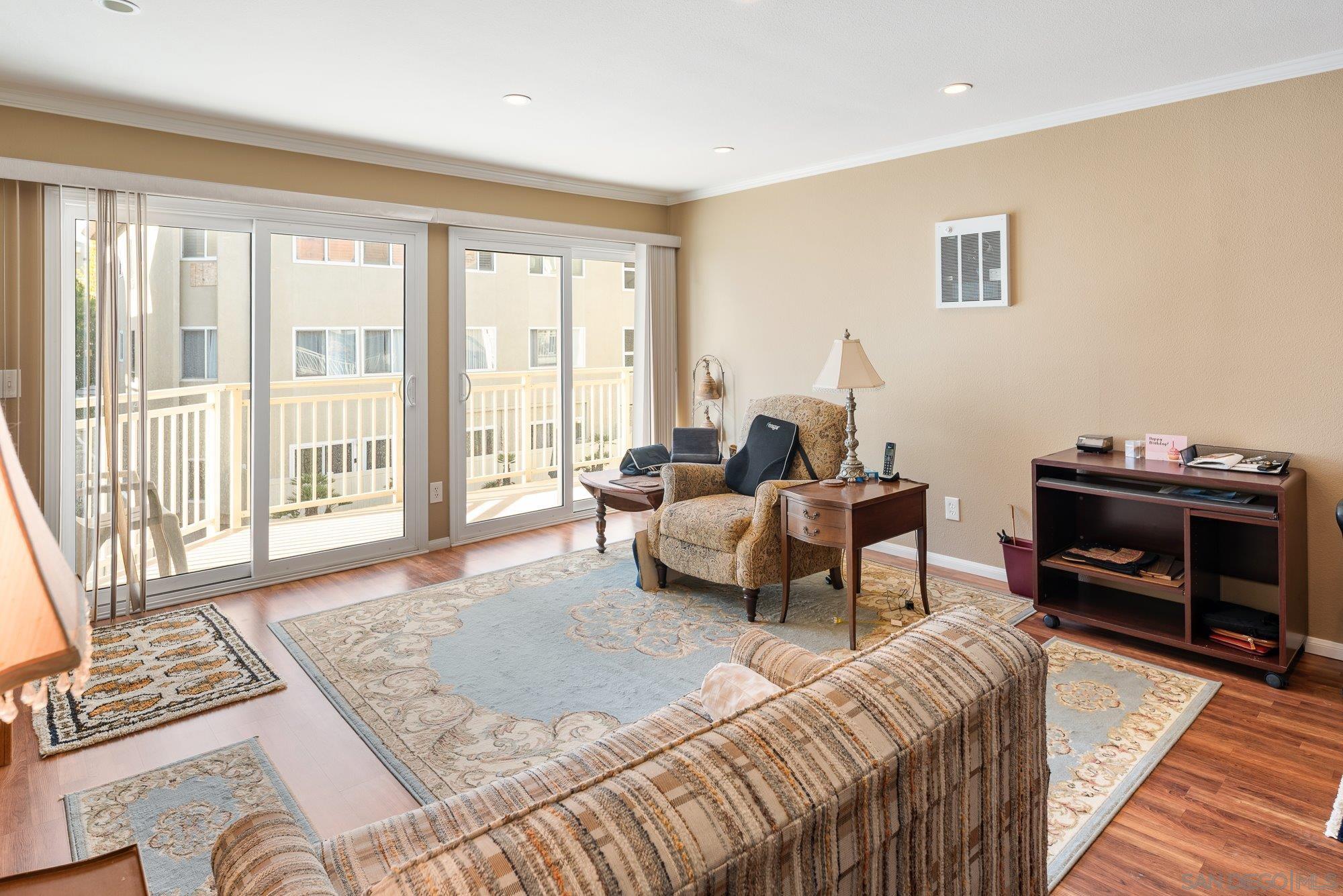 Detail Gallery Image 13 of 38 For 5366  La Jolla Blvd  203c,  La Jolla,  CA 92037 - 1 Beds | 1 Baths