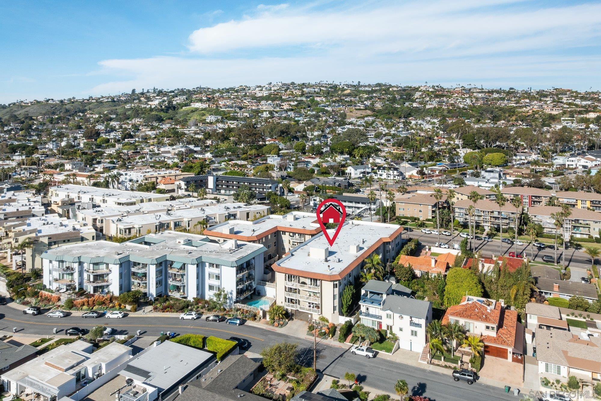 Detail Gallery Image 34 of 38 For 5366  La Jolla Blvd  203c,  La Jolla,  CA 92037 - 1 Beds | 1 Baths