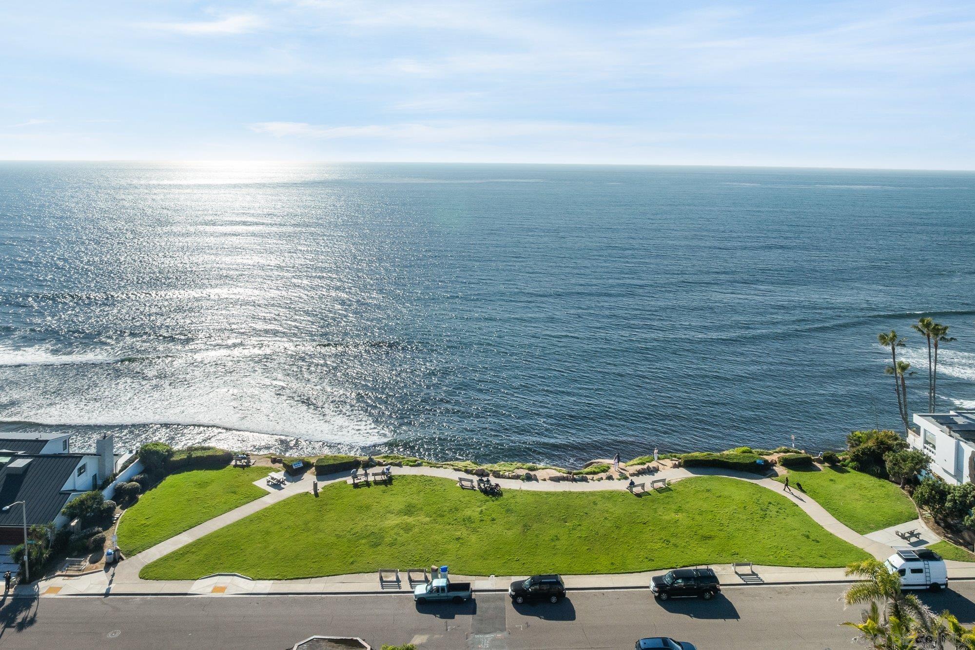 Detail Gallery Image 37 of 38 For 5366  La Jolla Blvd  203c,  La Jolla,  CA 92037 - 1 Beds | 1 Baths