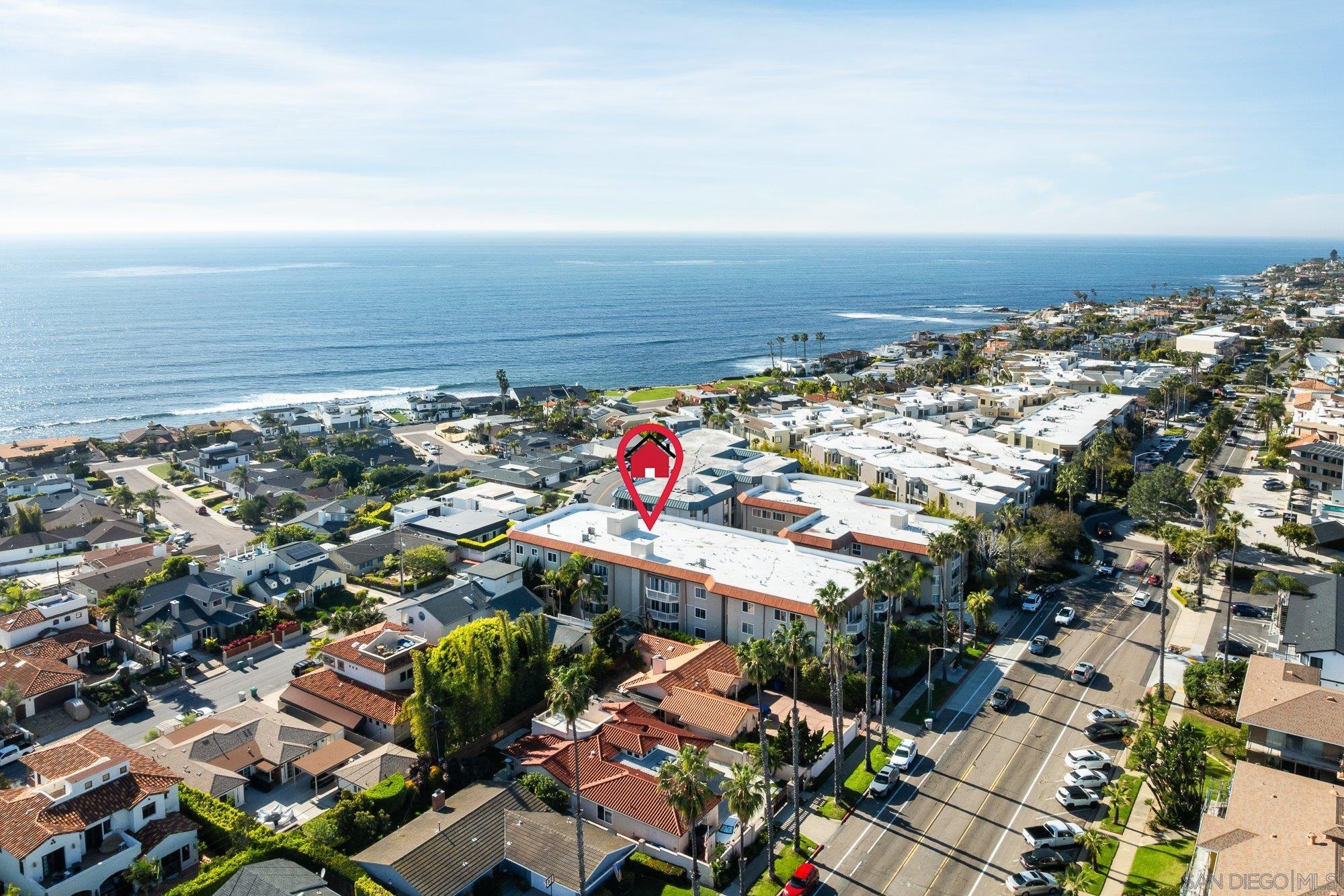 Detail Gallery Image 7 of 38 For 5366  La Jolla Blvd  203c,  La Jolla,  CA 92037 - 1 Beds | 1 Baths