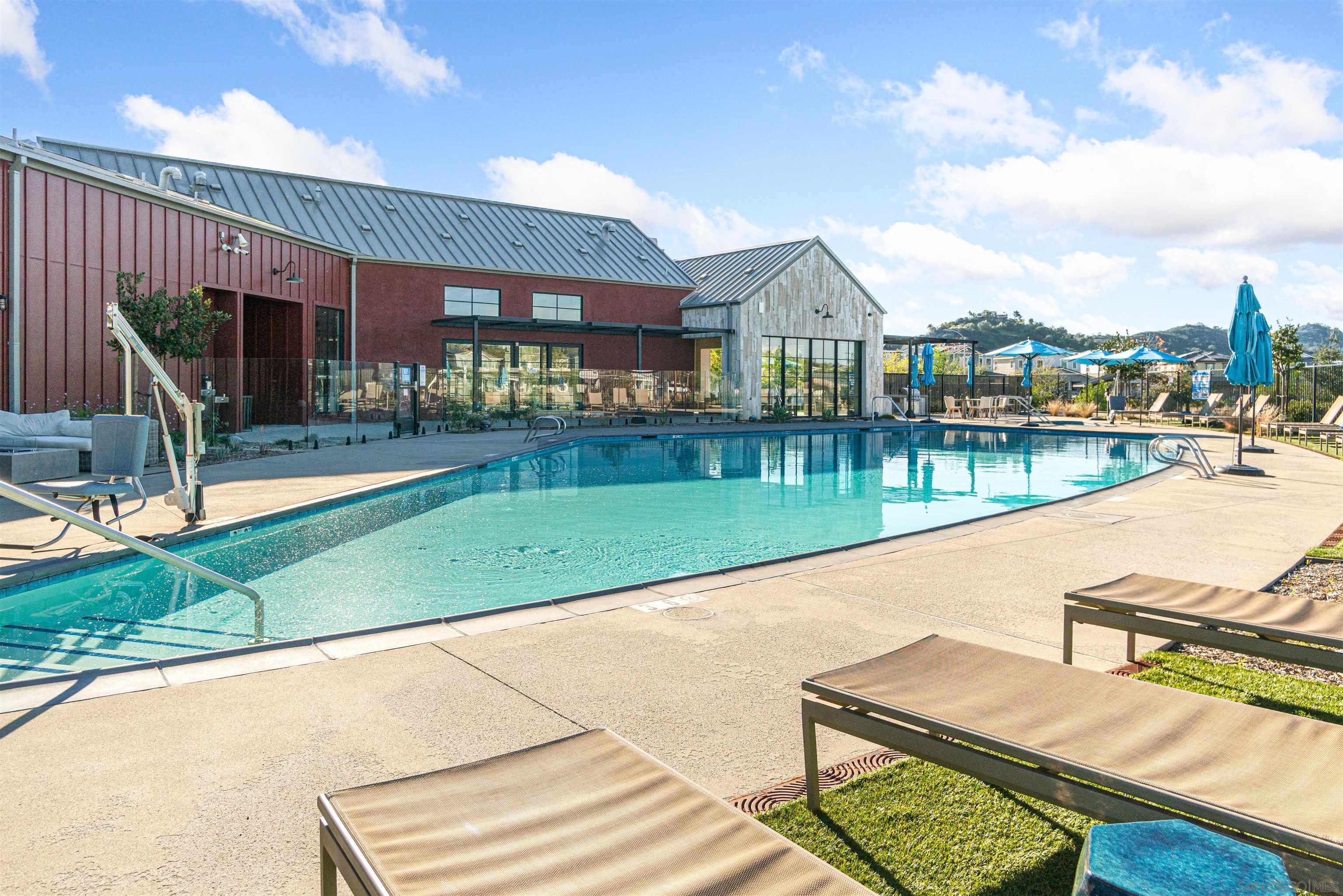 Detail Gallery Image 36 of 38 For 27936  Autumn Ct, Valley Center,  CA 92082 - 4 Beds | 2 Baths