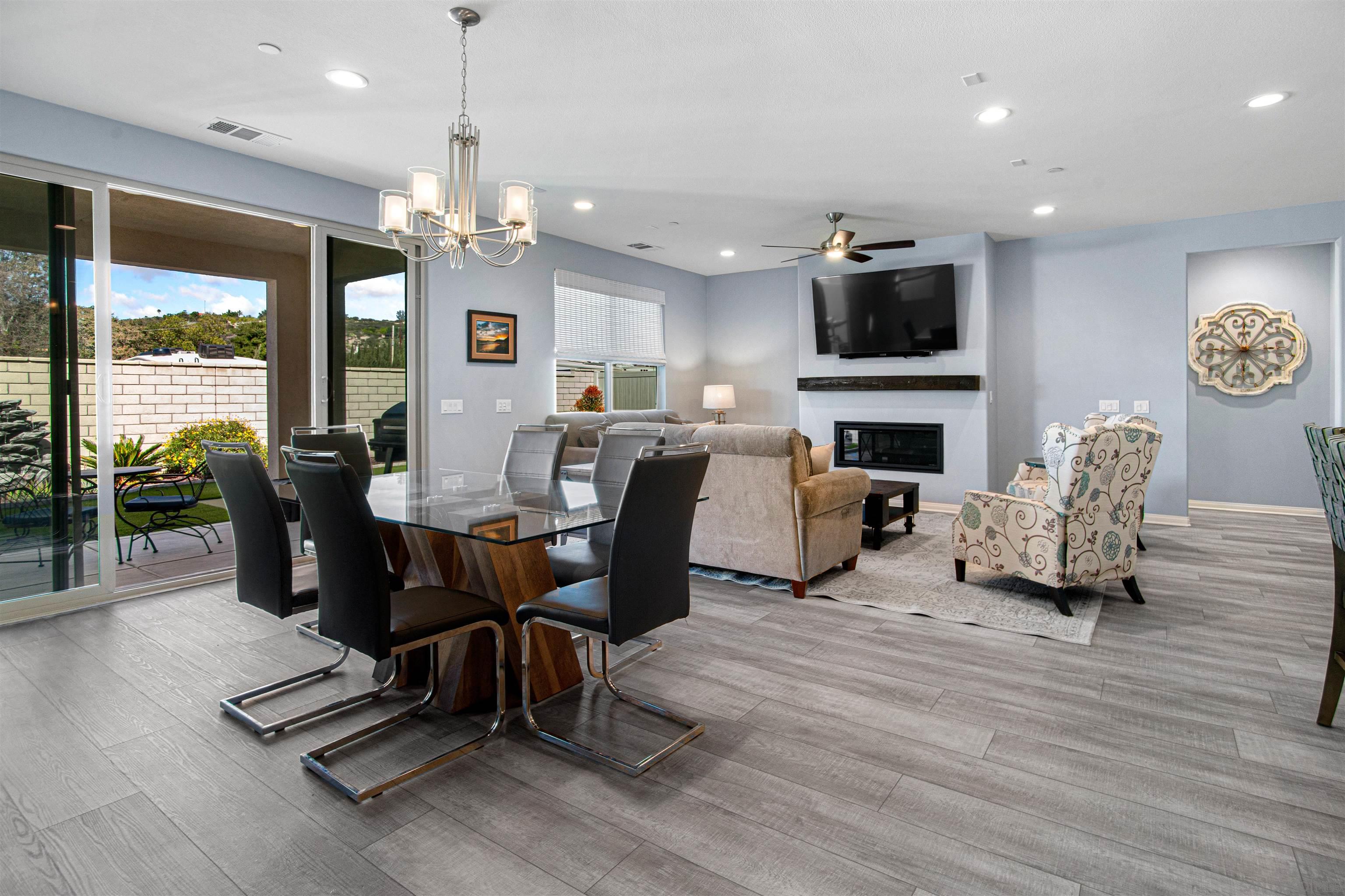 Detail Gallery Image 9 of 38 For 27936  Autumn Ct, Valley Center,  CA 92082 - 4 Beds | 2 Baths