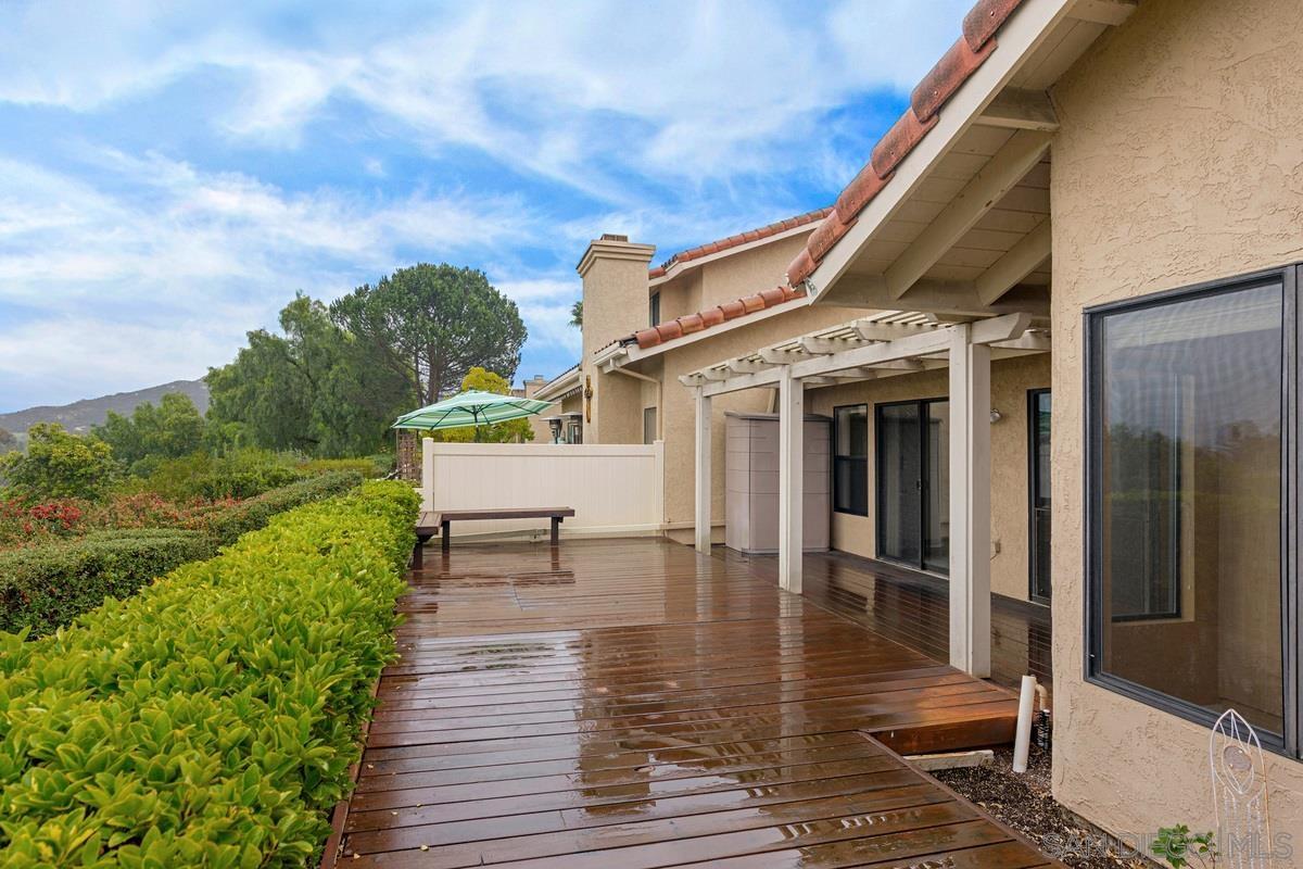 Detail Gallery Image 15 of 15 For 15668  Caldas De Reyes, San Diego,  CA 92128 - 2 Beds | 2 Baths