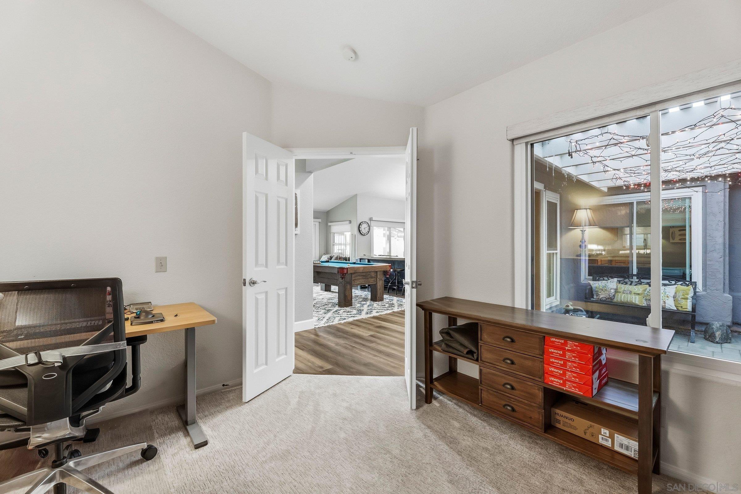 Detail Gallery Image 17 of 36 For 849  Muirfield Drive, Oceanside,  CA 92058 - 5 Beds | 2/1 Baths