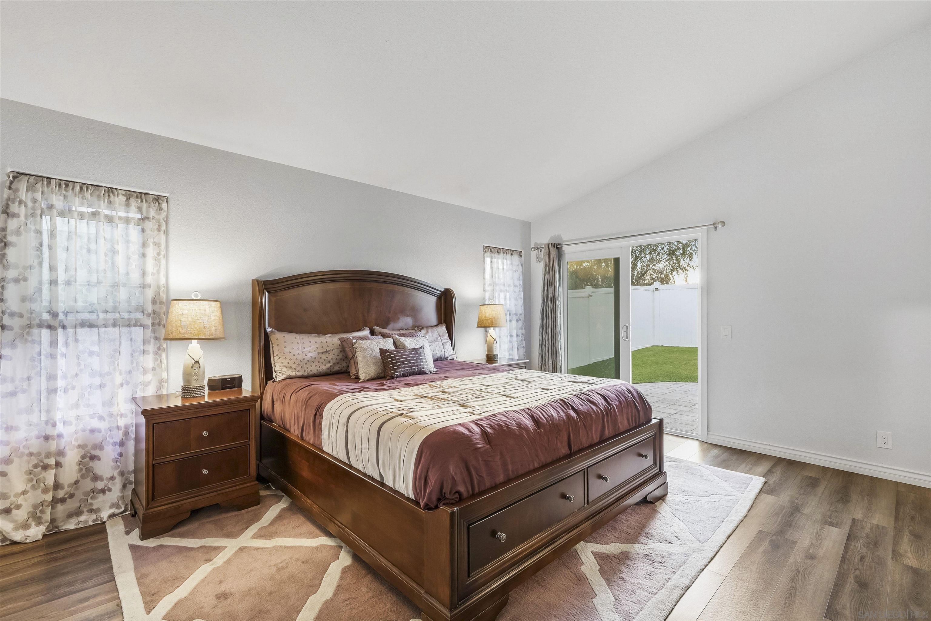 Detail Gallery Image 22 of 36 For 849  Muirfield Drive, Oceanside,  CA 92058 - 5 Beds | 2/1 Baths