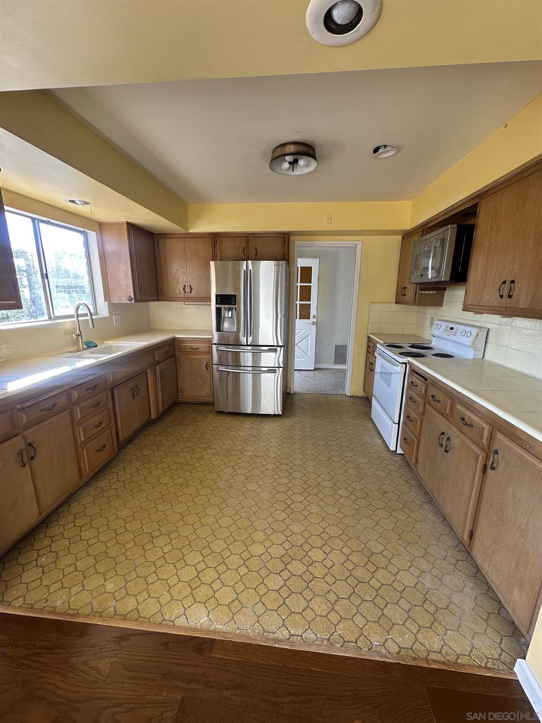 Detail Gallery Image 29 of 30 For 3246  Grand Ave, San Marcos,  CA 92078 - 3 Beds | 2 Baths