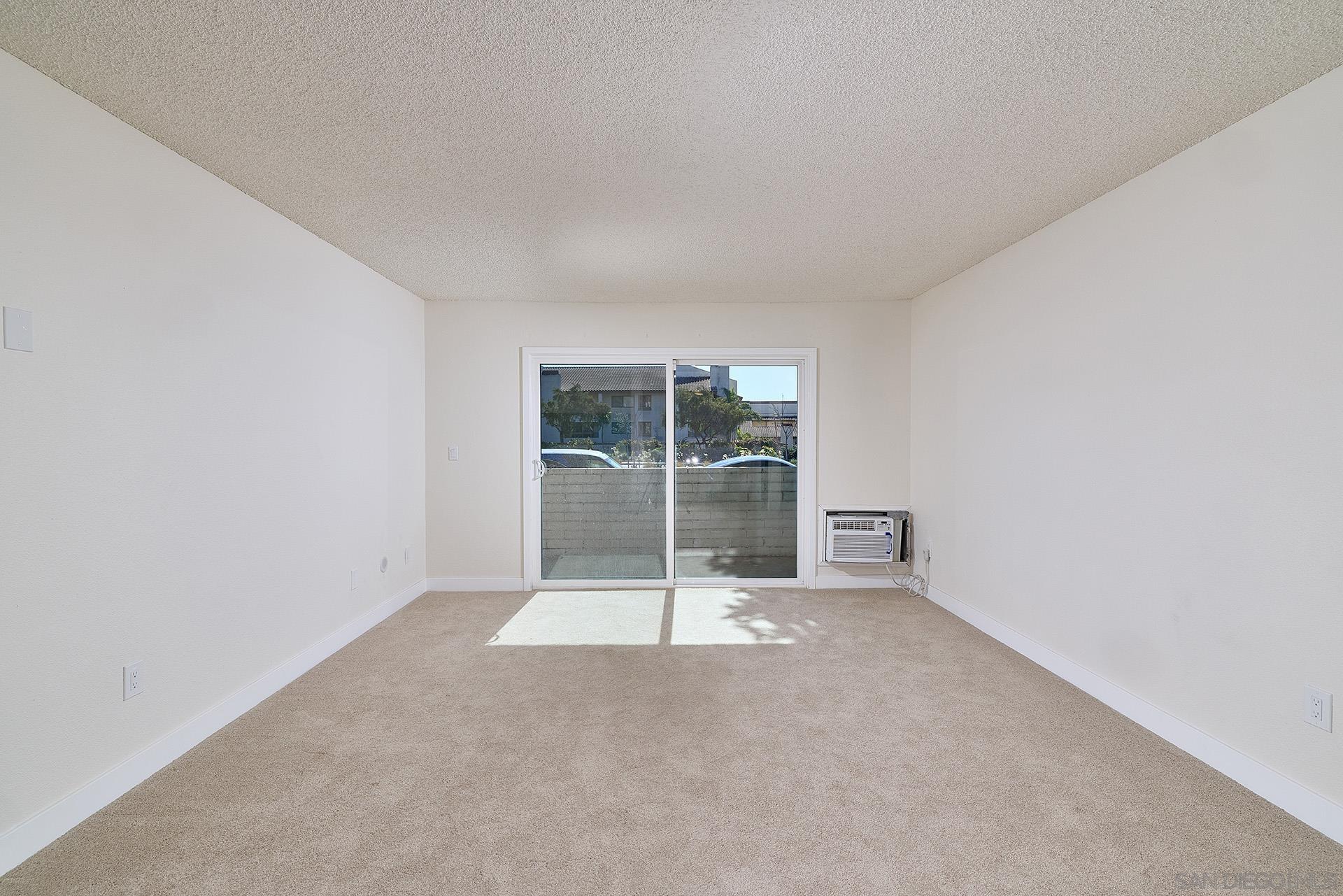 Detail Gallery Image 5 of 28 For 6780  Friars  #154,  San Diego,  CA 92108 - 2 Beds | 2 Baths