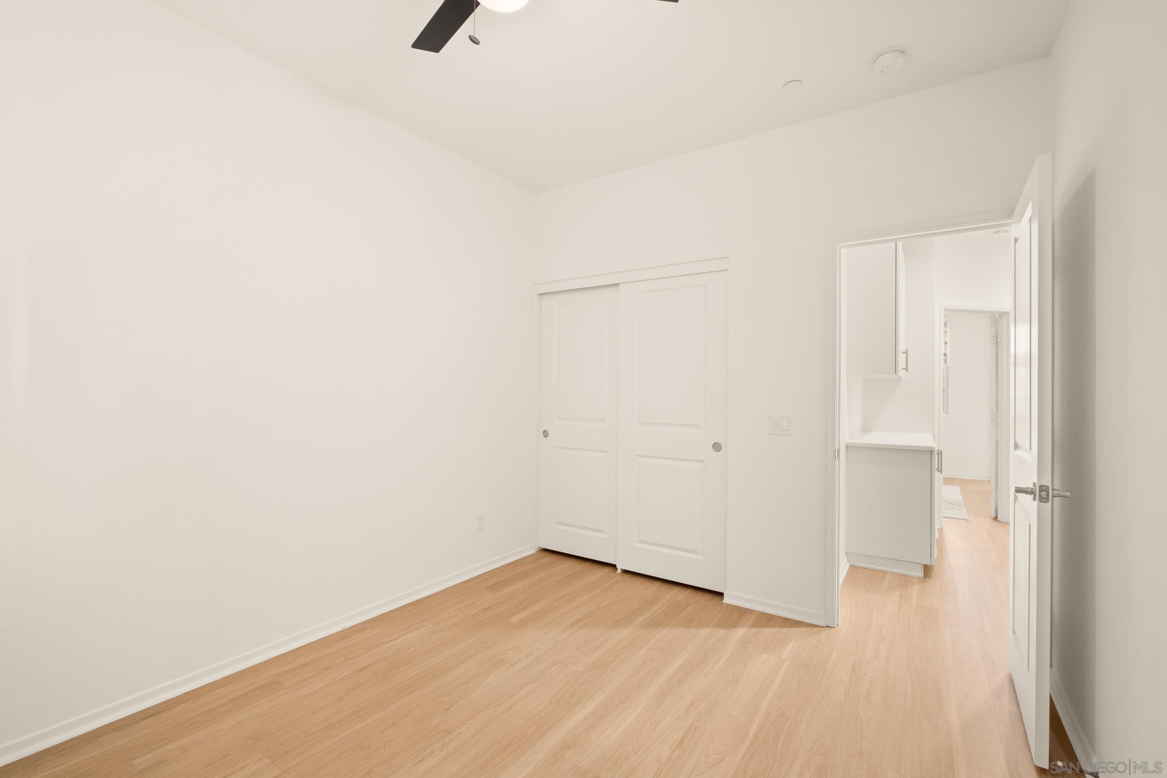 Detail Gallery Image 26 of 52 For 1118  via Lucero, Oceanside,  CA 92056 - 4 Beds | 3/1 Baths