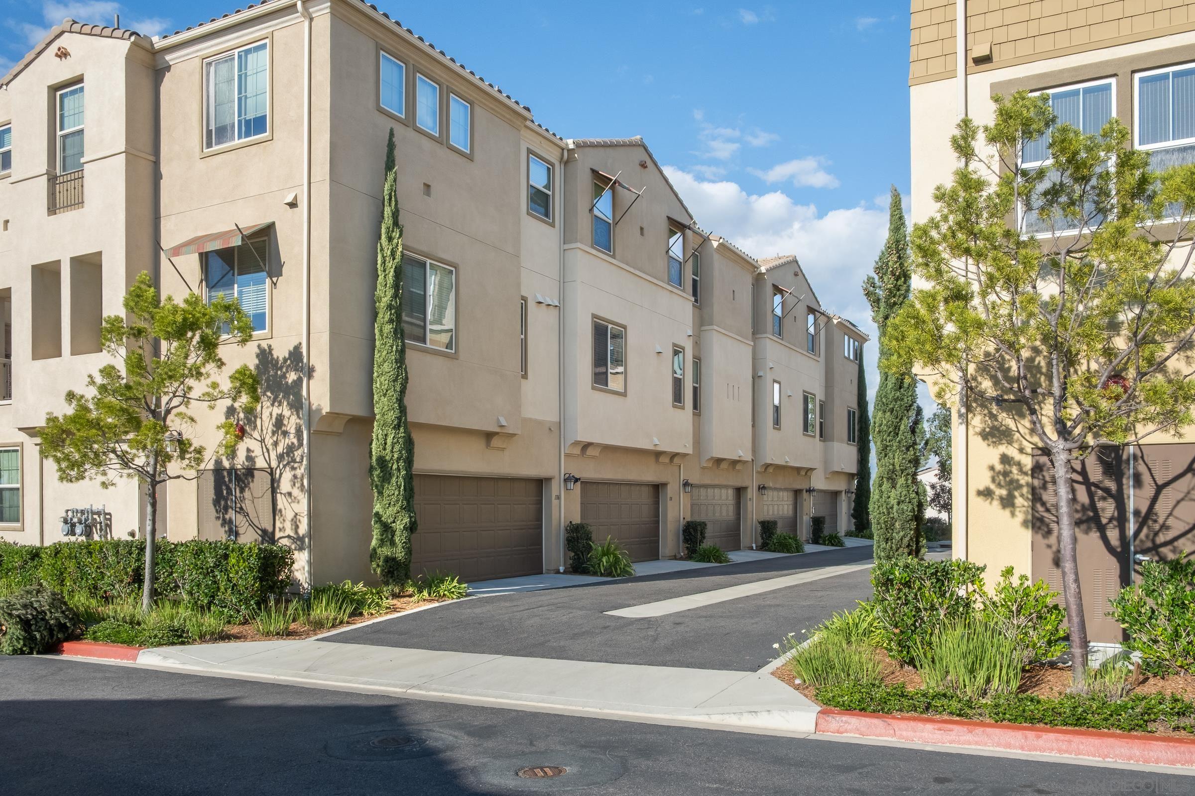 Detail Gallery Image 41 of 52 For 1118  via Lucero, Oceanside,  CA 92056 - 4 Beds | 3/1 Baths