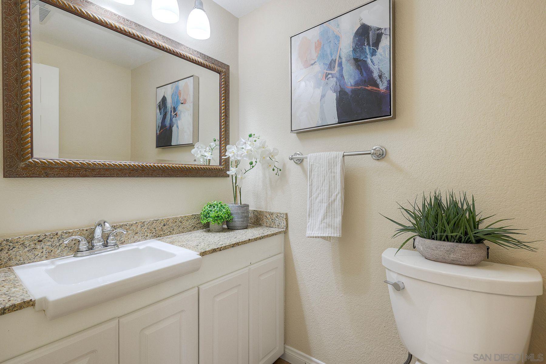 Detail Gallery Image 15 of 42 For 2935  Lloyd St, San Diego,  CA 92117 - 4 Beds | 3/1 Baths