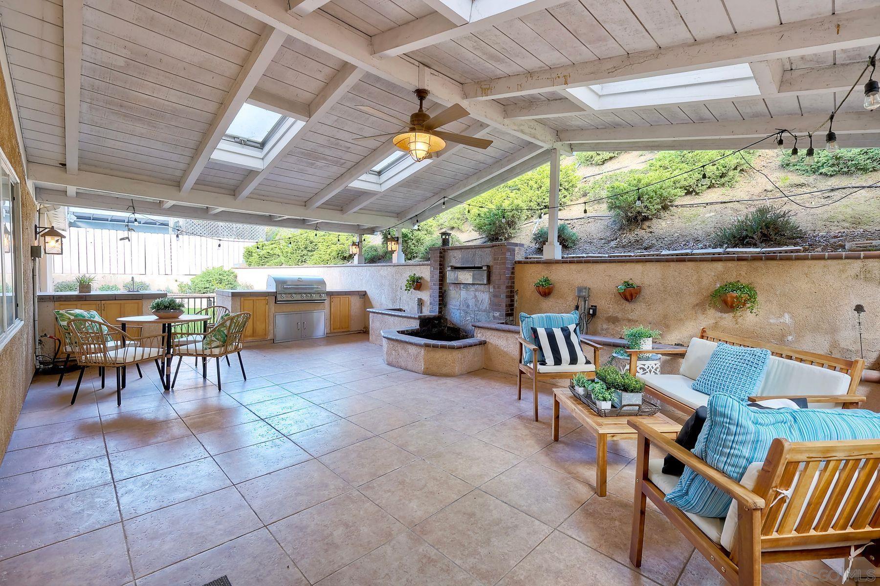 Detail Gallery Image 29 of 42 For 2935  Lloyd St, San Diego,  CA 92117 - 4 Beds | 3/1 Baths