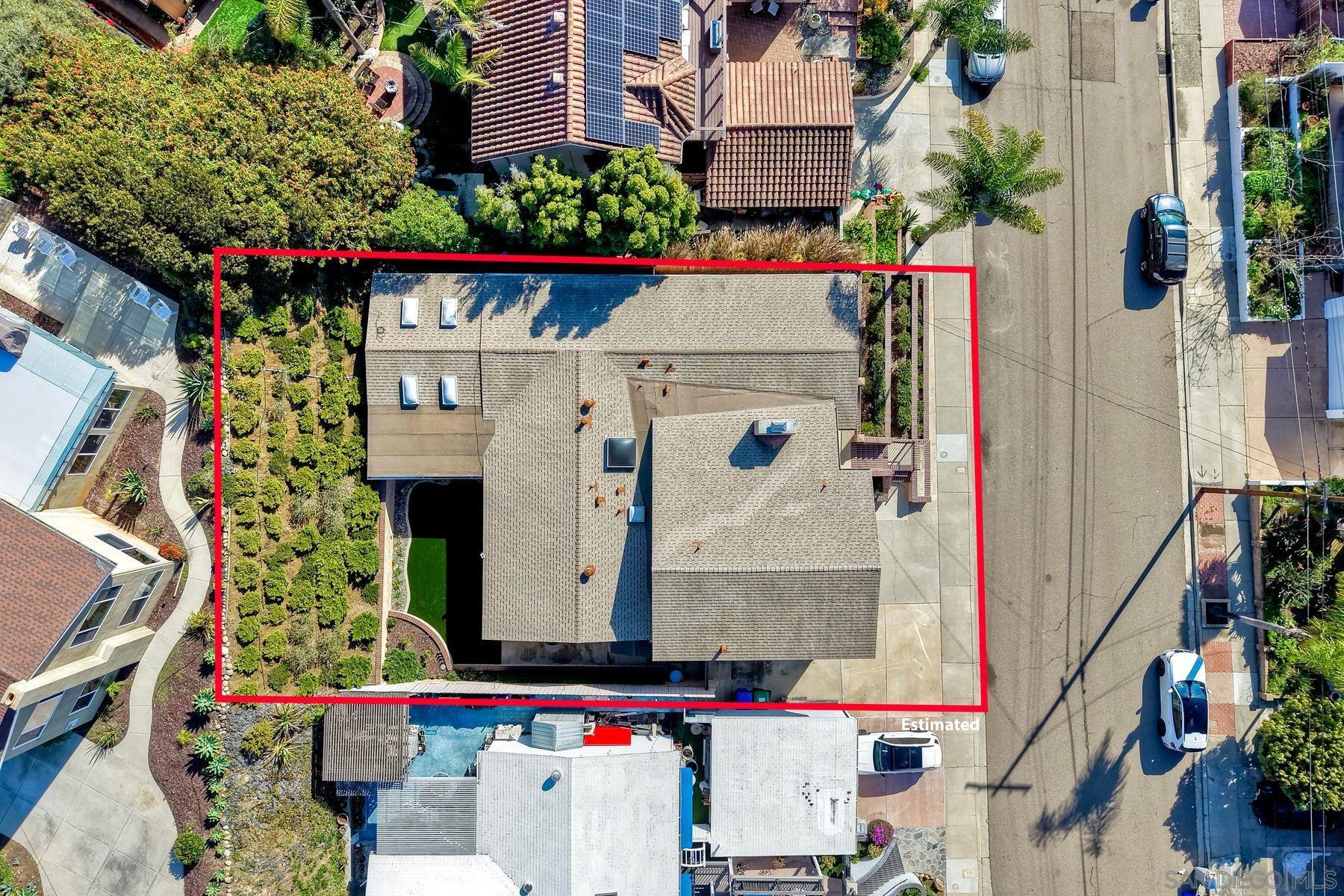 Detail Gallery Image 39 of 42 For 2935  Lloyd St, San Diego,  CA 92117 - 4 Beds | 3/1 Baths